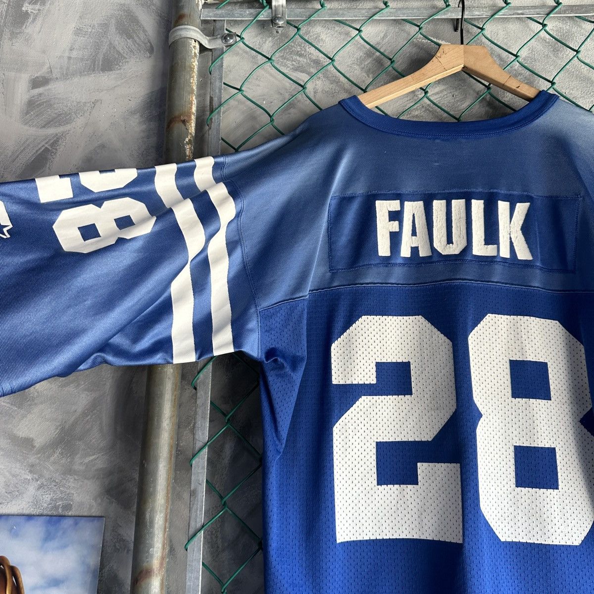 NFL × Vintage Vintage Marshall Faulk #28 Colts NFL Football Jersey Size US XL / EU 56 / 4 - 9 Thumbnail