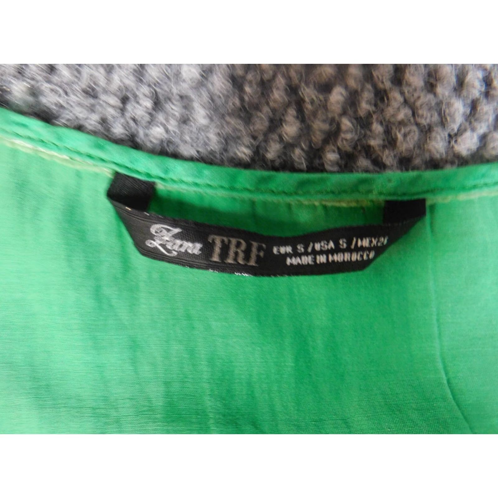 Zara Zara Tank Top Women Sleeveless Green Small Knit Polyester Pocket Casual Modern 90s? (No, but avoid adding). Size S / US 4 / IT 40 - 5 Thumbnail