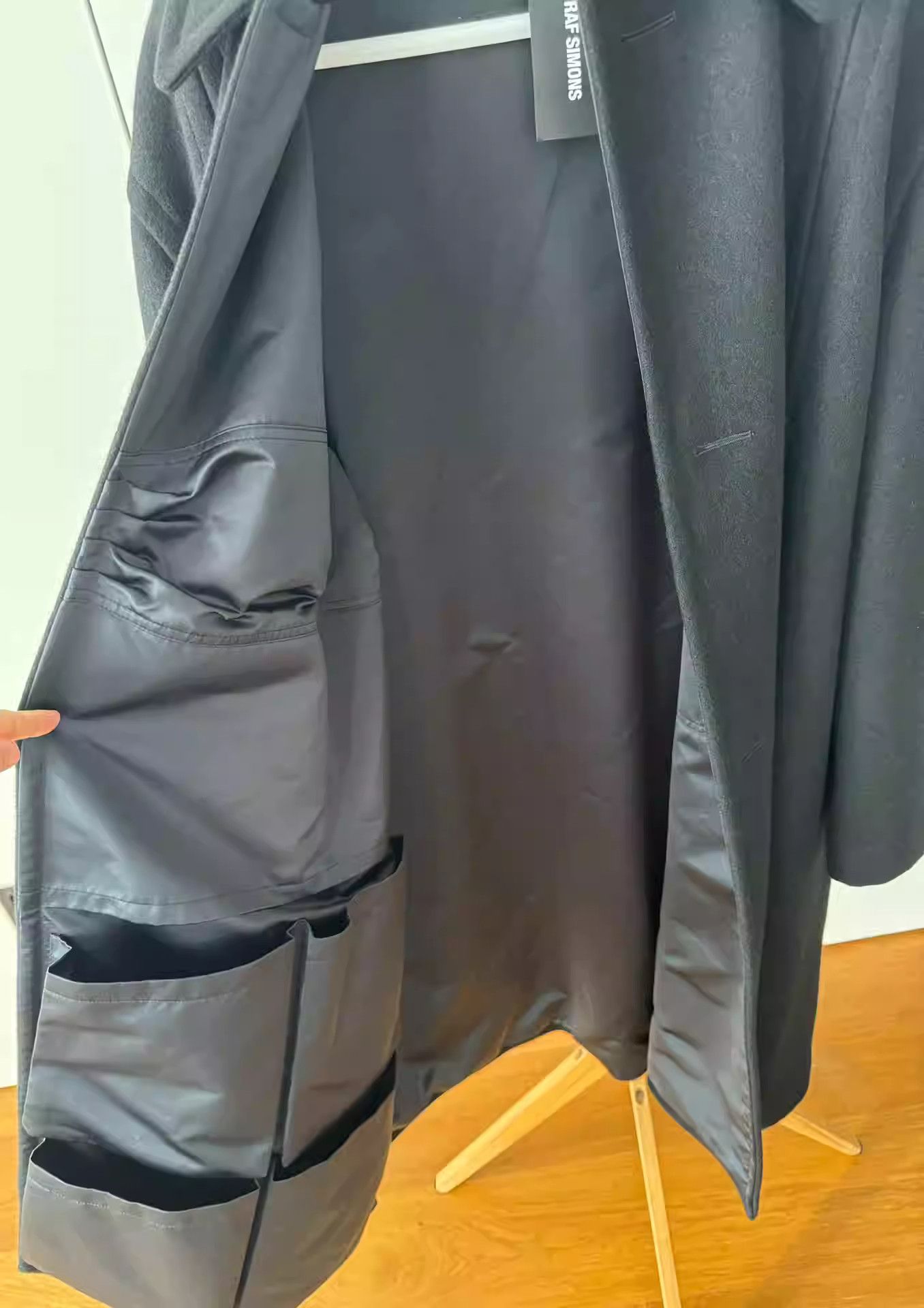 Raf Simons Raf Simons Black Show Wool Coat Size US M / EU 48-50 / 2 - 4 Thumbnail