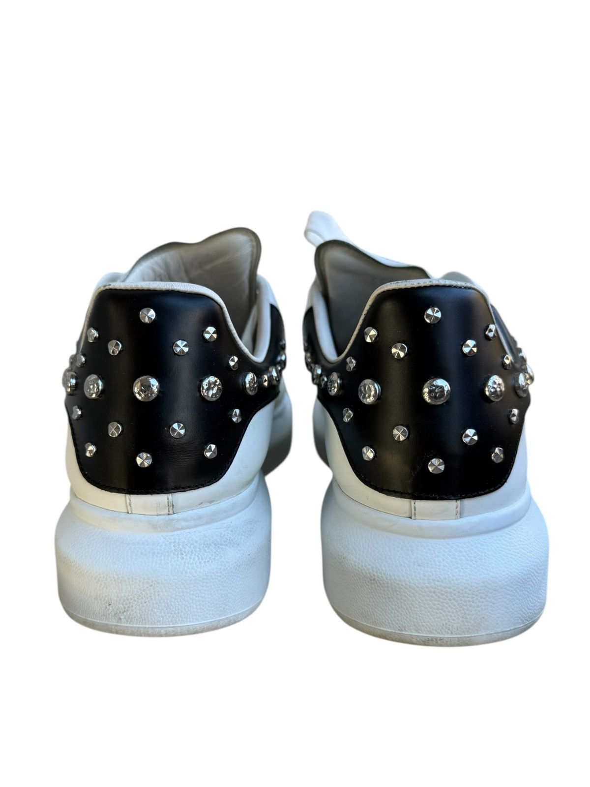 Alexander McQueen Alexander Mcqueen studded sneakers Size US 10 / EU 43 - 2 Thumbnail