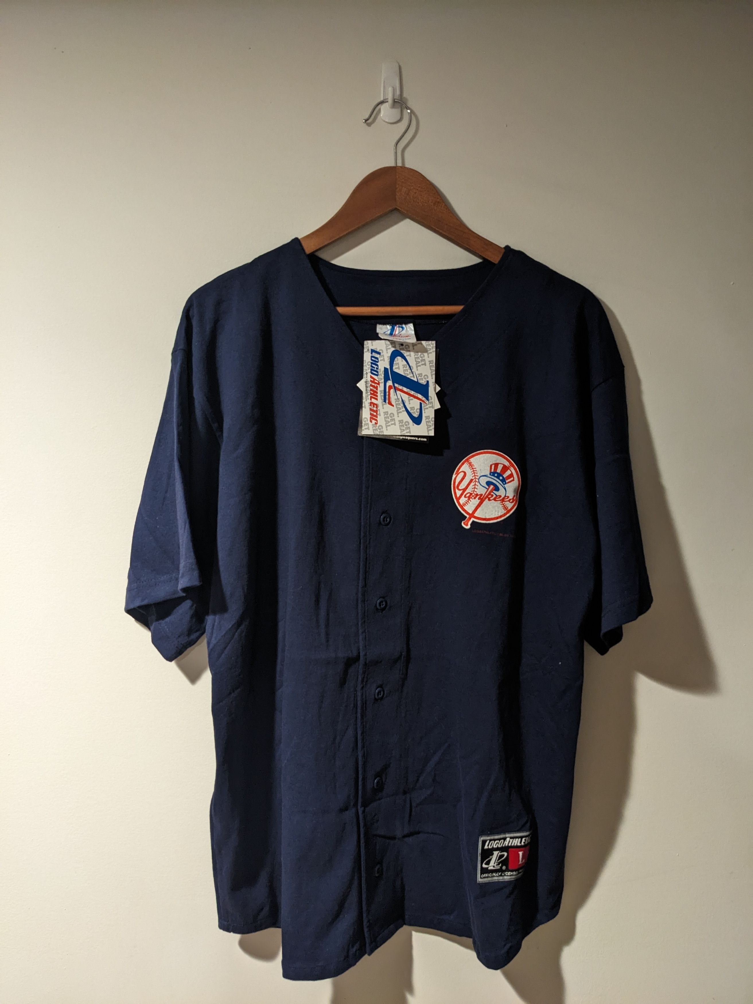 Logo Athletic × New York Yankees × Vintage Vintage 2000 Derek Jeter New York Yankees Logo Jersey Size US L / EU 52-54 / 3 - 3 Thumbnail