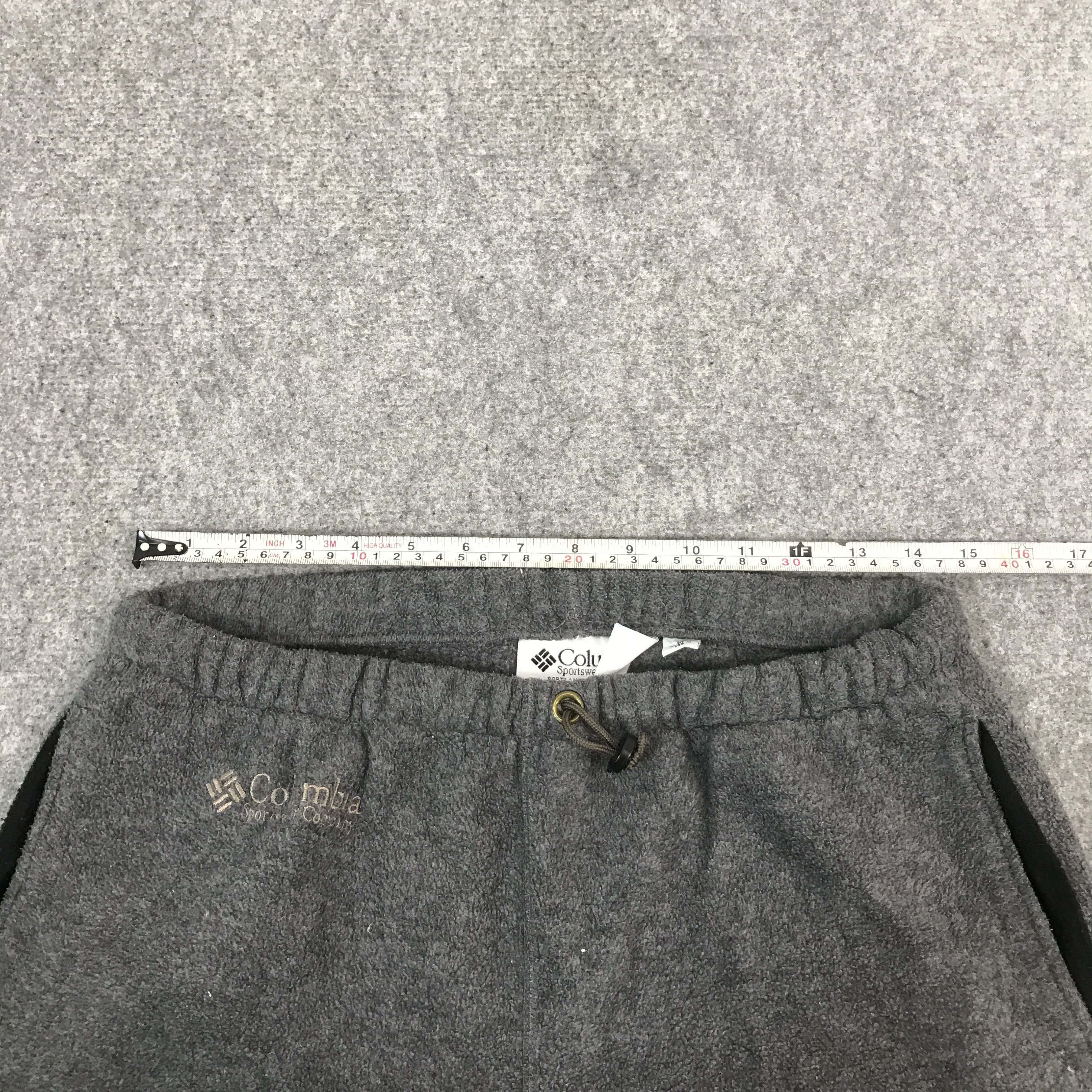 Columbia Vintage Columbia Fleece Sweatpants Size US 29 - 8 Thumbnail