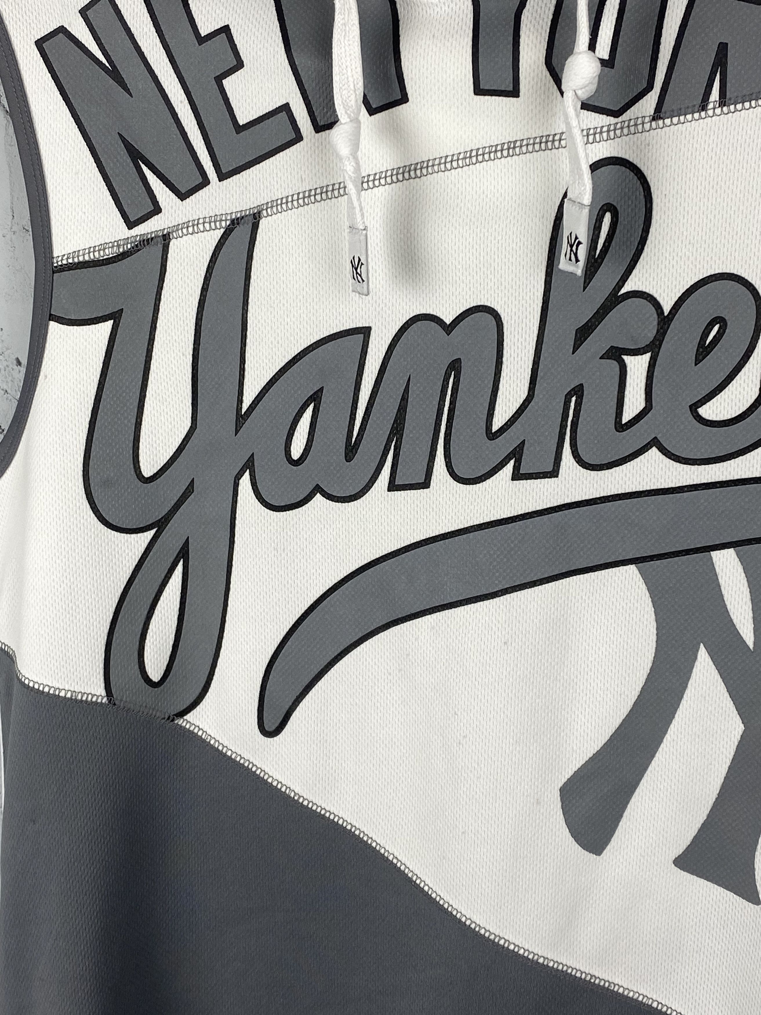 Majestic × New York Yankees × Vintage Rare Majestic x New York Yankees Hooded Tank Top Sleeveless Size US L / EU 52-54 / 3 - 4 Thumbnail