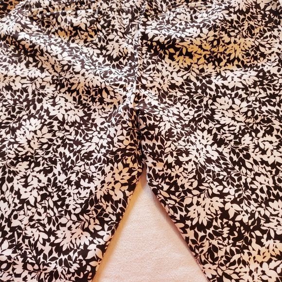 Michael Kors MK Michael Kors Black & White Designed Front Zip Sz. 34 Pant Size 34" / US 12 / IT 48 - 5 Thumbnail
