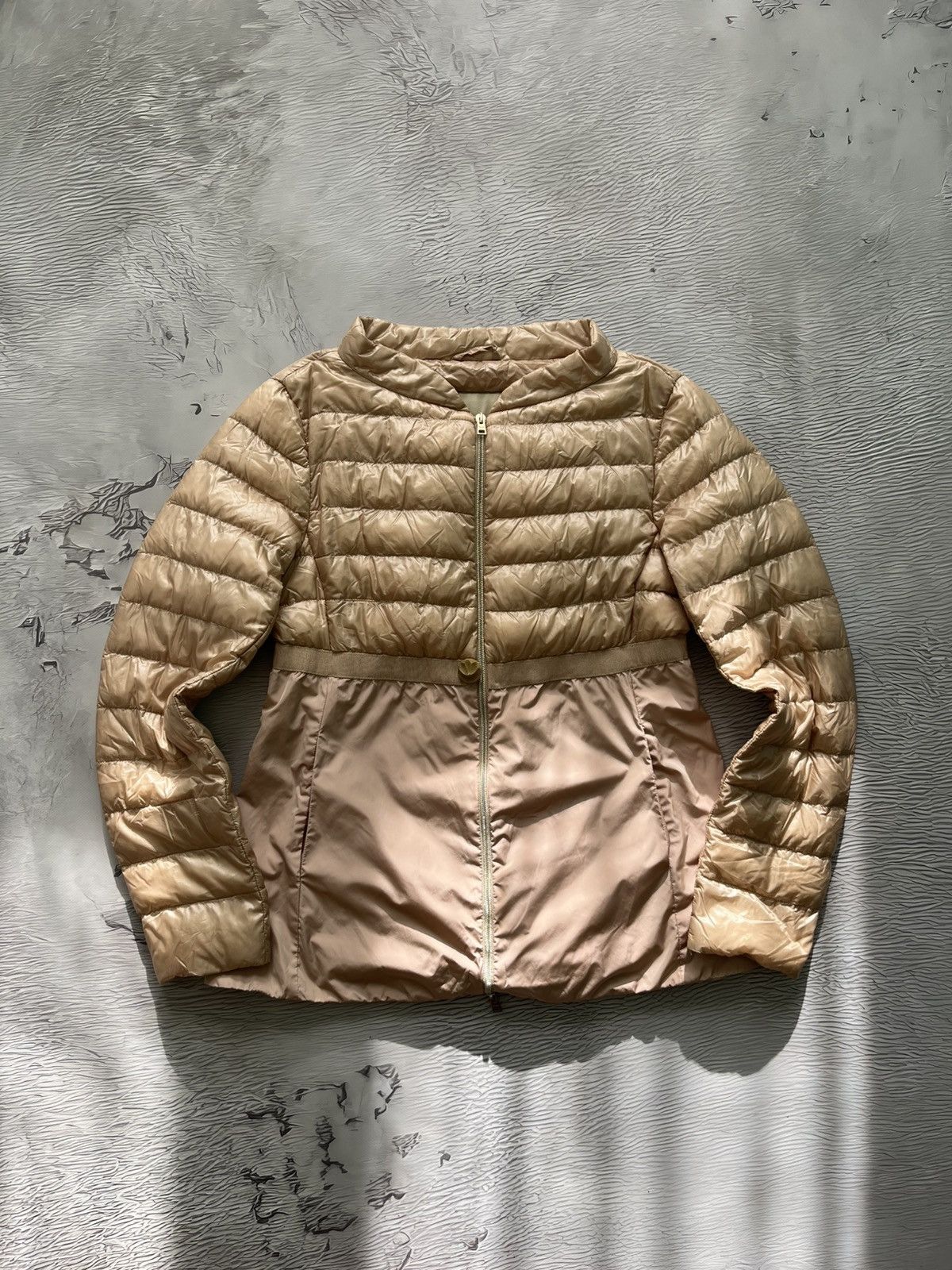 Herno Herno Vintage Luxury Puffer Jacket Light Beige Size L / US 10 / IT 46 - 1 Thumbnail