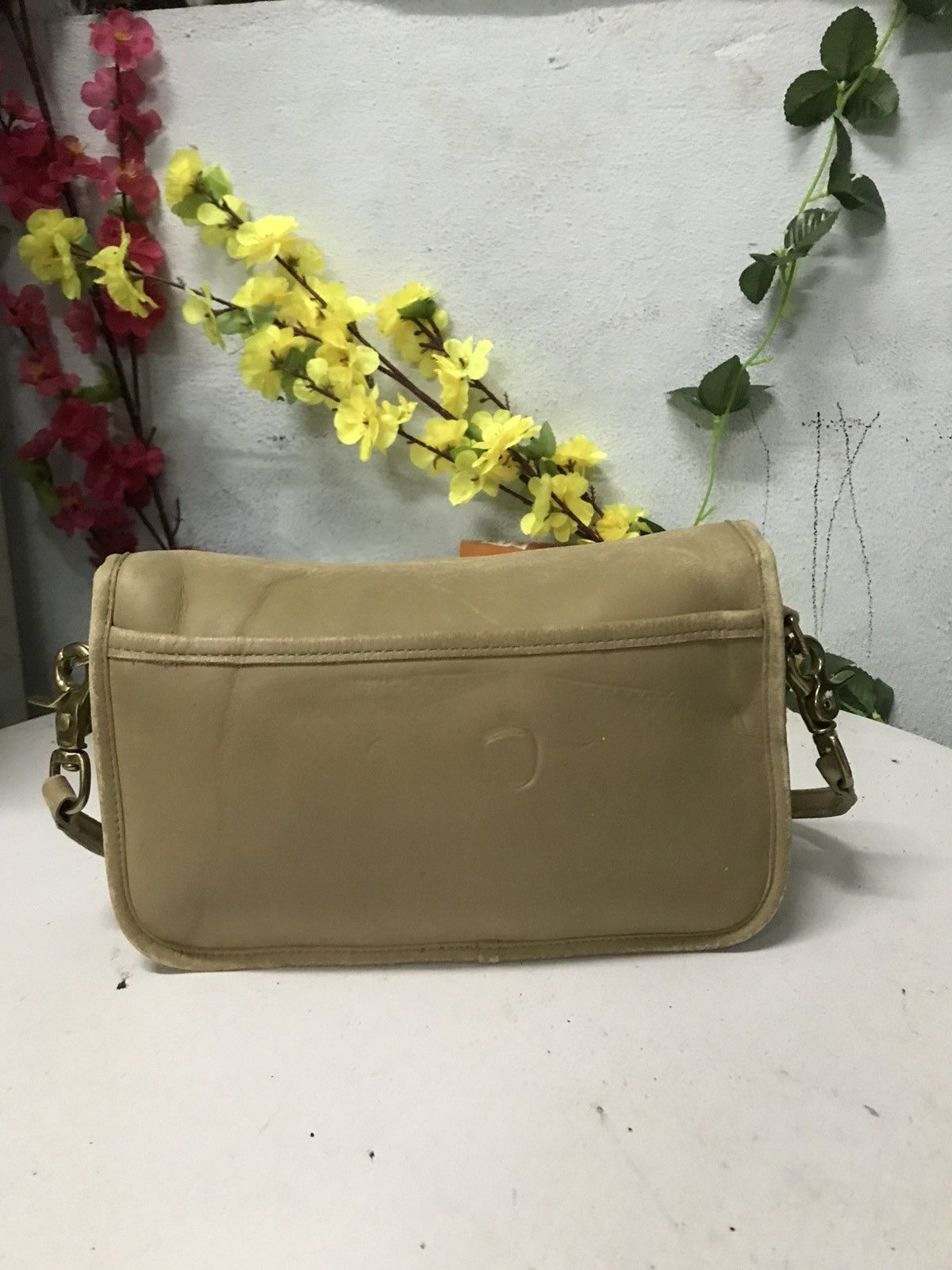 Coach Vintage Leather Coach Shoulder Size ONE SIZE - 2 Thumbnail