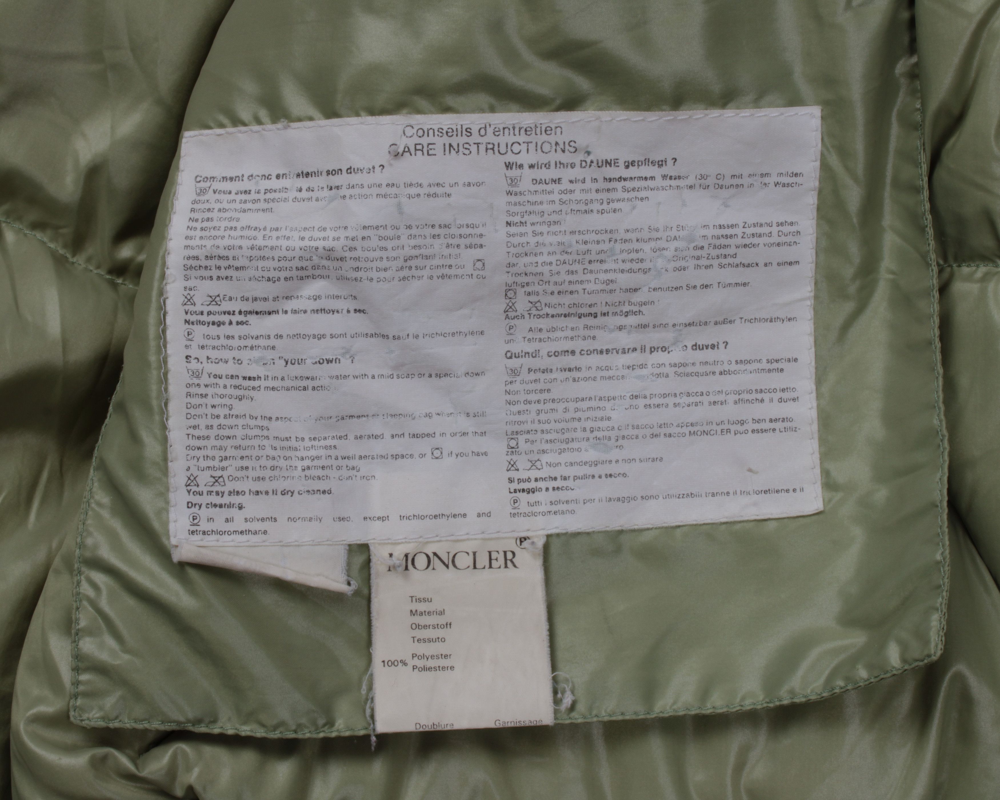 Moncler Moncler Grenoble Vintage Down Floral Jacket Ski sz 3 Size US L / EU 52-54 / 3 - 8 Thumbnail