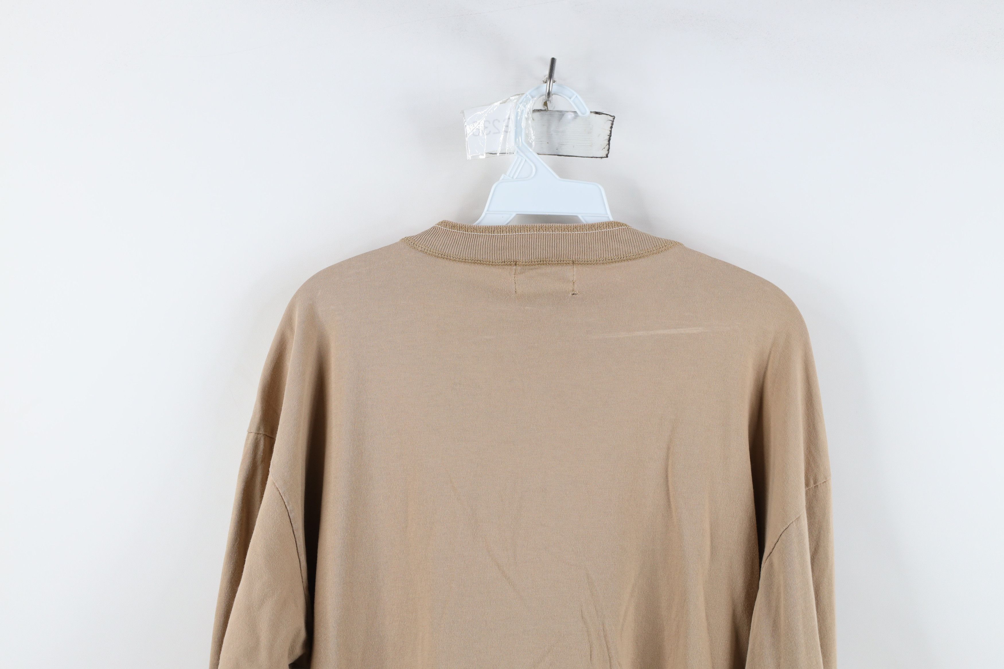 Vintage Vintage 90s Streetwear Long Sleeve Henley T-Shirt Beige Size US L / EU 52-54 / 3 - 12 Thumbnail