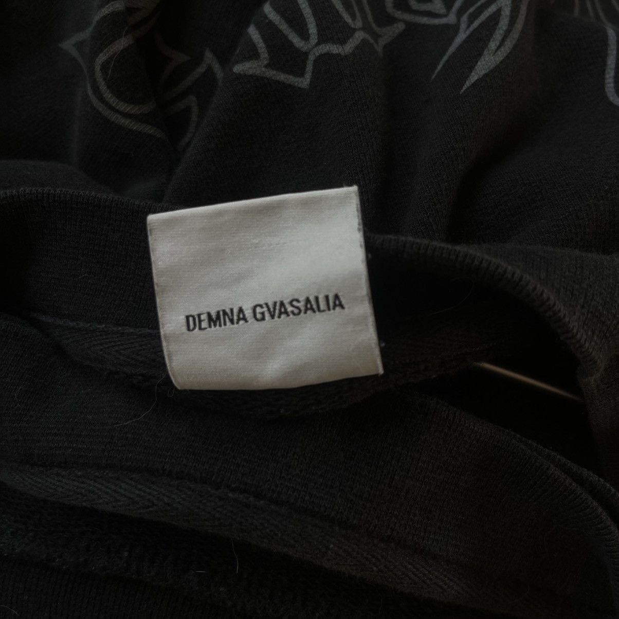 Vetements Vetements SS16 Heavy Metal Reversible Crewneck Size US XS / EU 42 / 0 - 5 Thumbnail