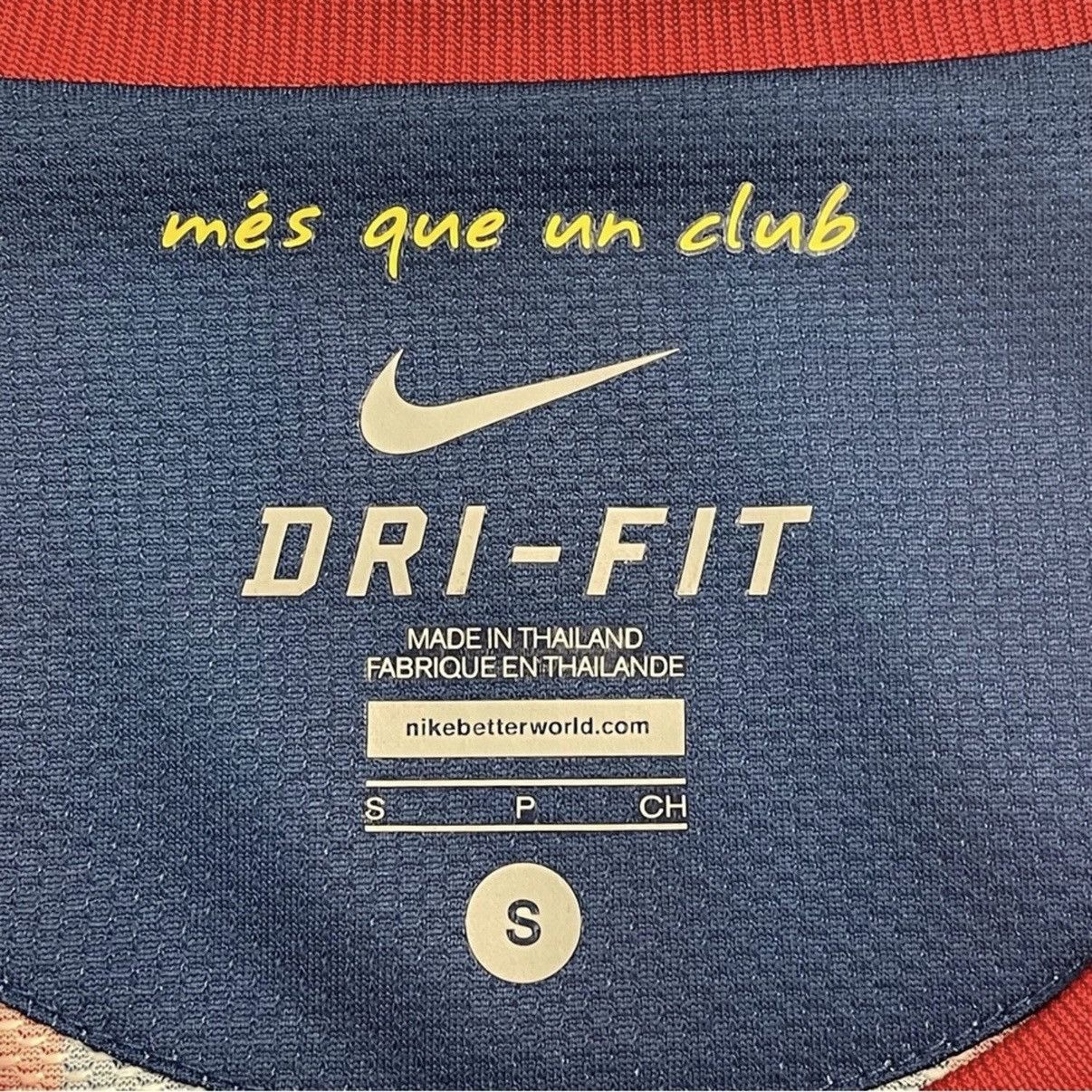 Nike Messi Barcelona 2011-2012 Home Jersey Long Sleeve Size US S / EU 44-46 / 1 - 11 Thumbnail