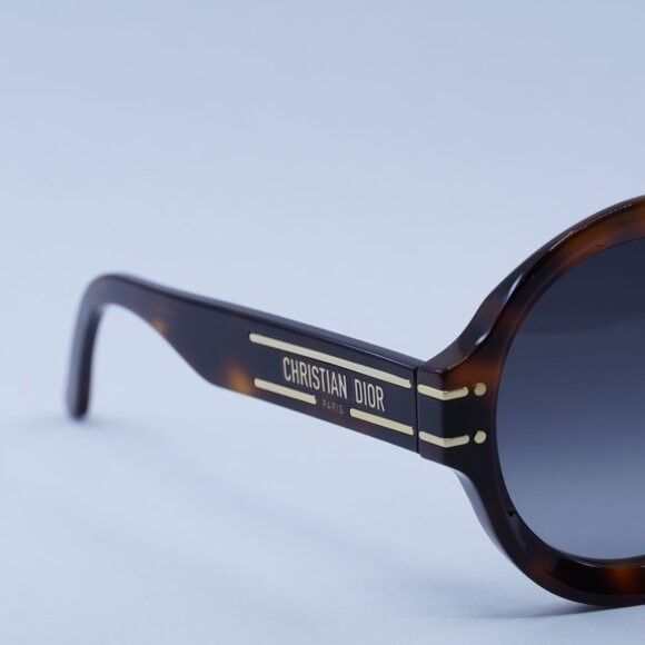 Dior Dior DIORSIGNATURE R1U 26A1 Sunglasses Havana Round Frame Size ONE SIZE - 8 Thumbnail