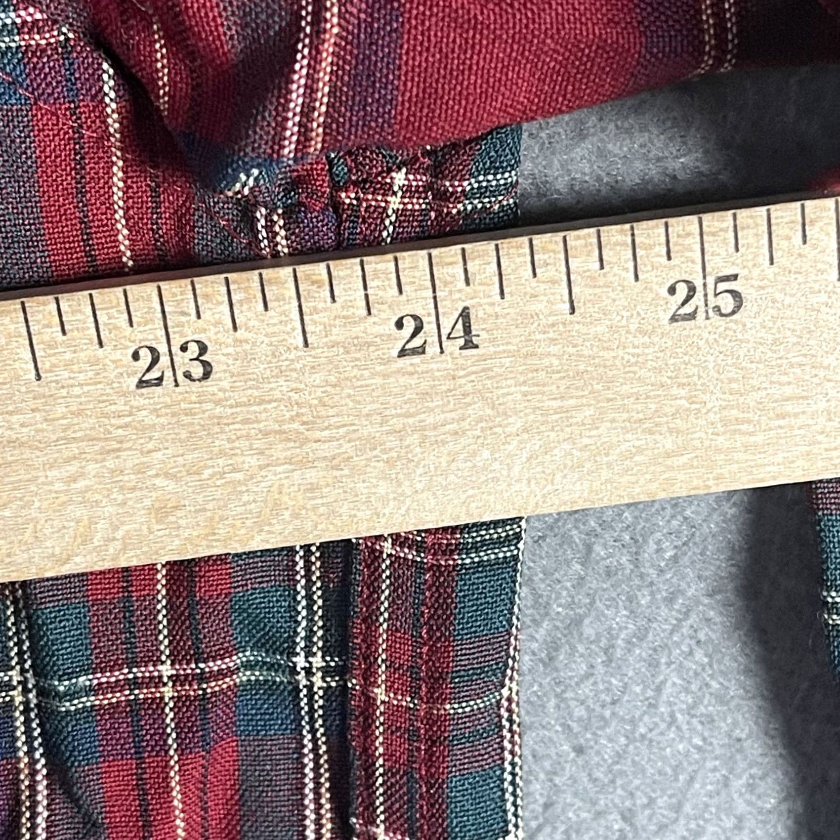 Pendleton VINTAGE Pendleton Shirt Mens Large Wool Plaid Button-Down Sir Pendleton Heritage 90s Classic Block Red Green Navy Long Sleeve Button Up Mens Size US L / EU 52-54 / 3 - 6 Thumbnail