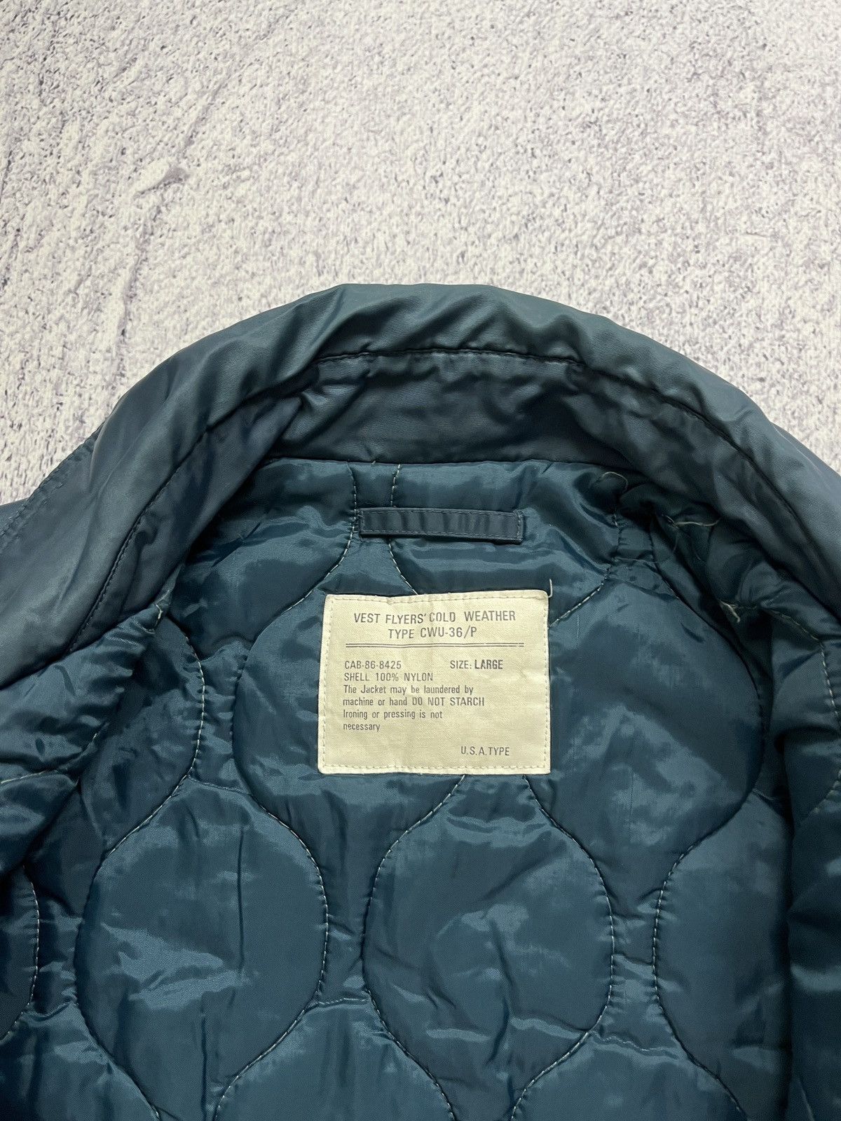 Japanese Brand × Vintage Vintage Military Vest Cold Weather Jacket Flyers CWU-36p Size US L / EU 52-54 / 3 - 13 Thumbnail