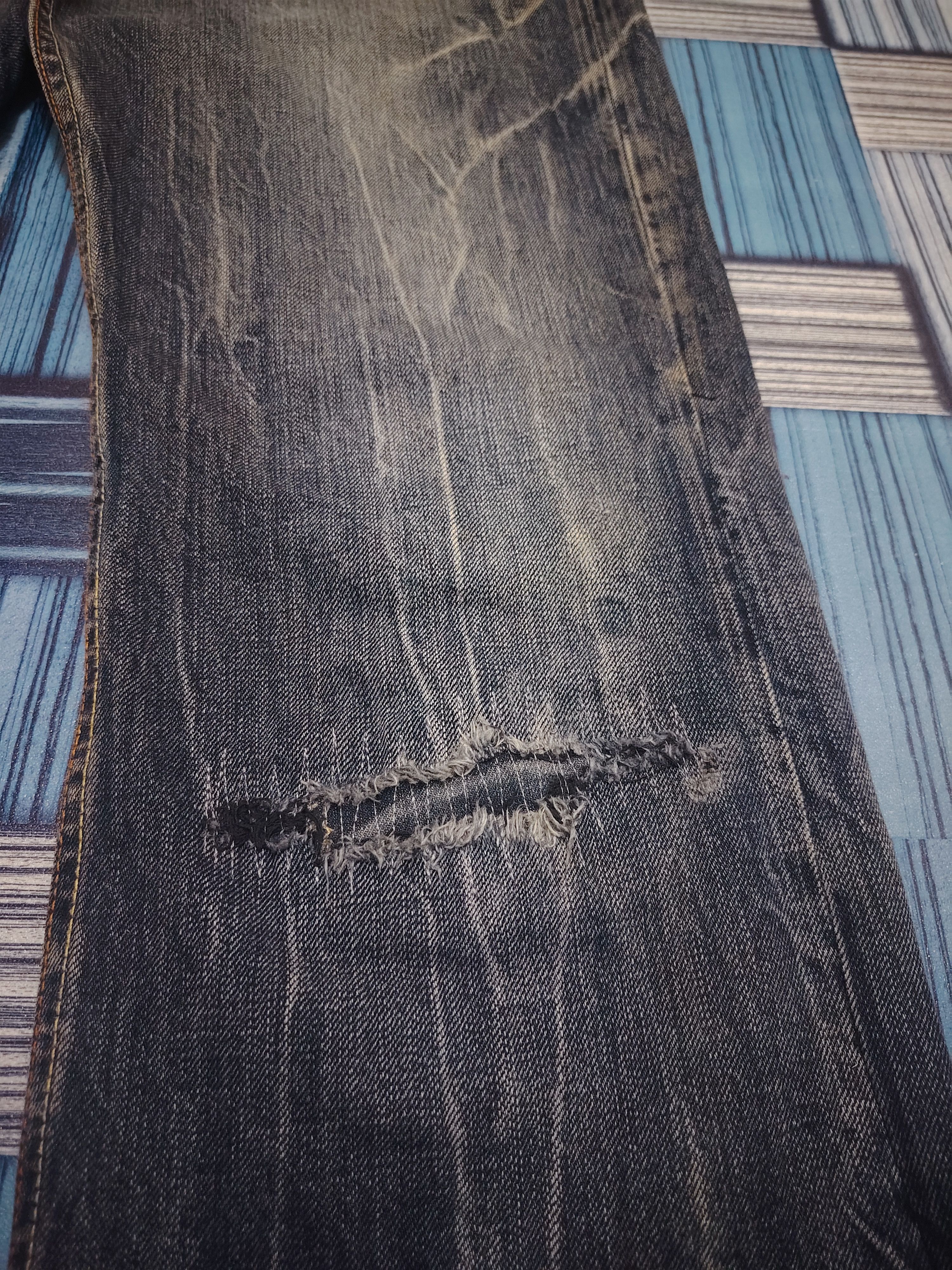 Tornado Mart Japanese Oririn Buckle Back Flared Jeans Distressed Denim Size US 31 - 5 Thumbnail