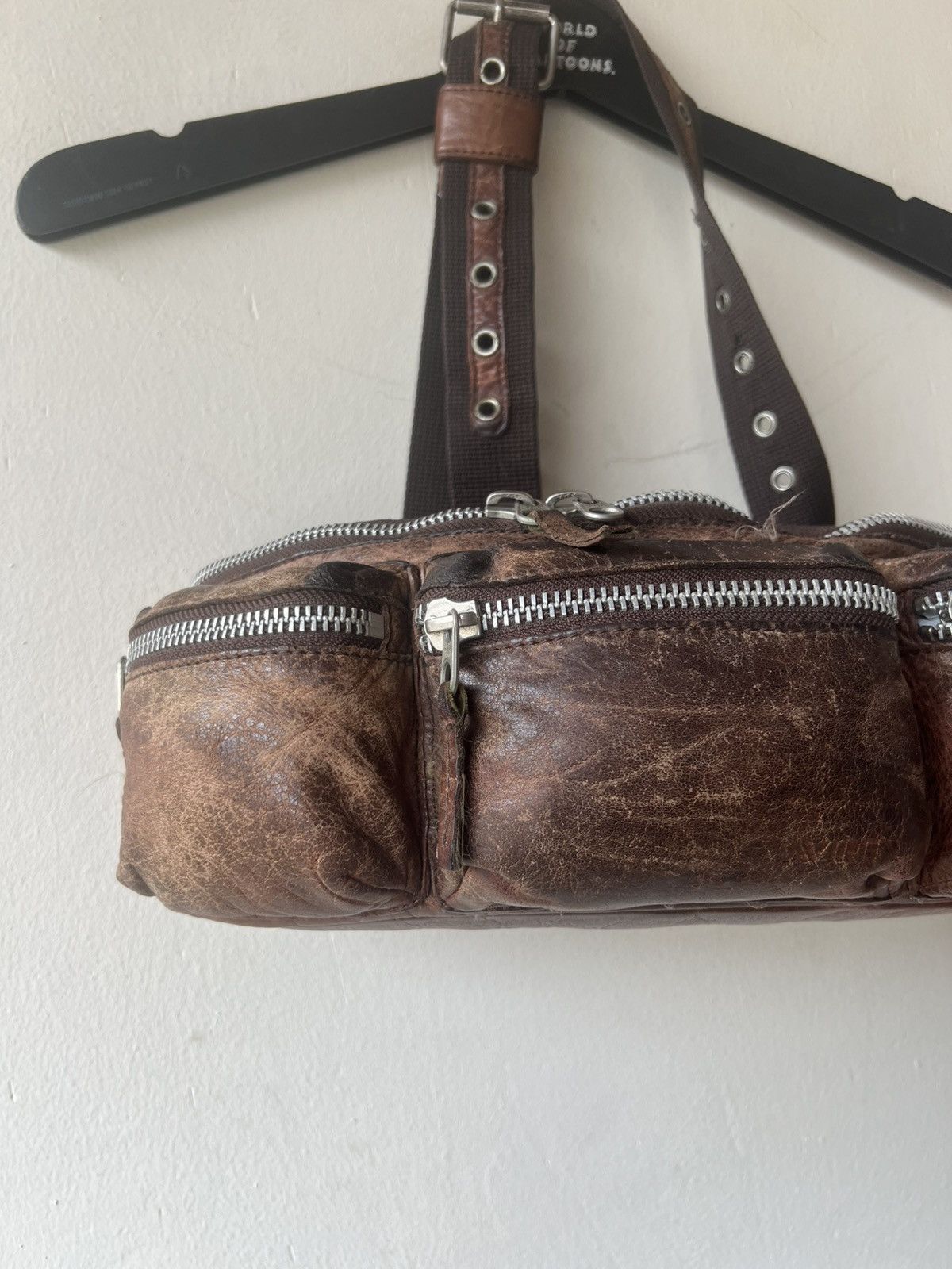 Avirex Vintage 2000s Avirex Distress Patina Leather Cargo Chest Bag Size ONE SIZE - 22 Thumbnail