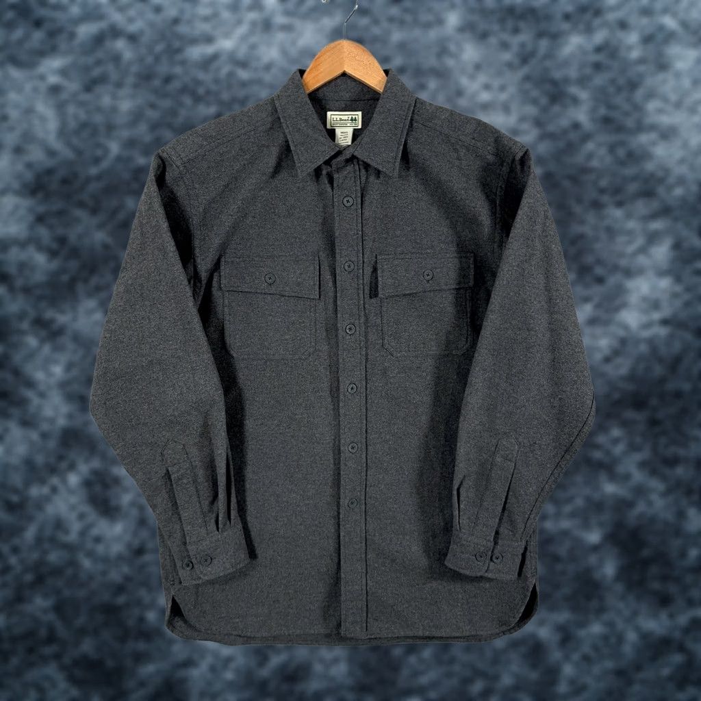 Vintage VINTAGE L.L.Bean Chamois Flannel Shirt Mens M Gray Long Sleeve Button-Up Size US M / EU 48-50 / 2 - 1 Thumbnail