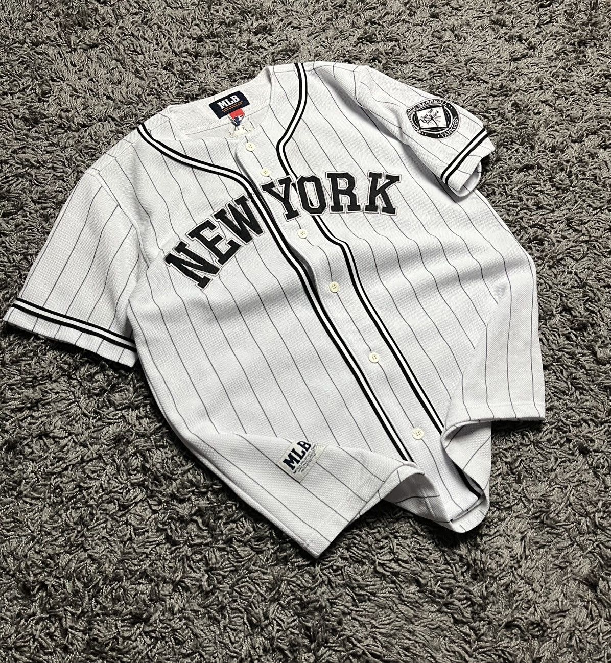 MLB MLB New York Yankees Pinstripe Baseball Jersey Shirt Size US L / EU 52-54 / 3 - 1 Thumbnail