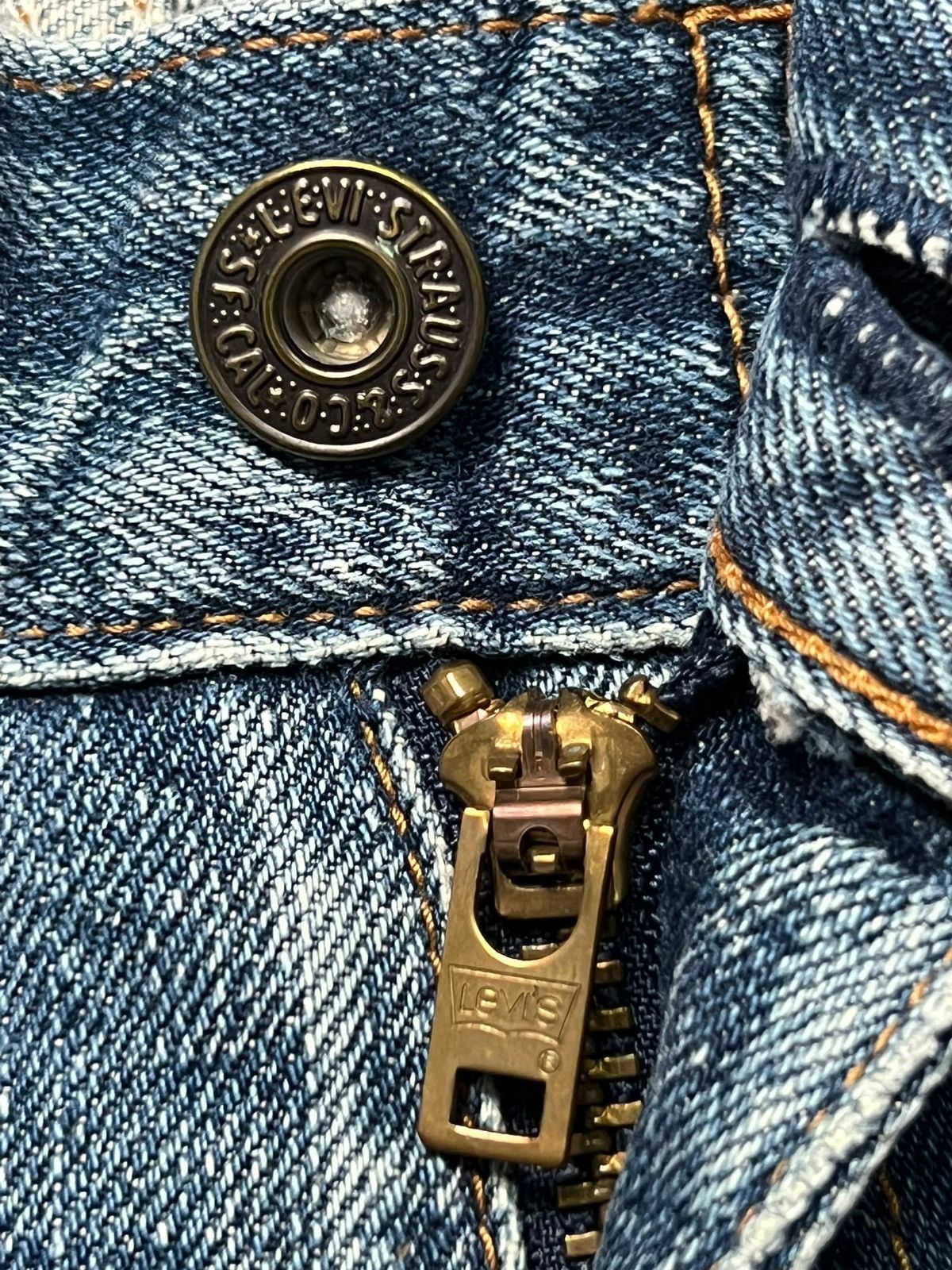 Levi's Vintage 02 Levi’s 502 Japan - Faded Wash Jeans CODE ➡️ A13 Size US 29 - 11 Thumbnail