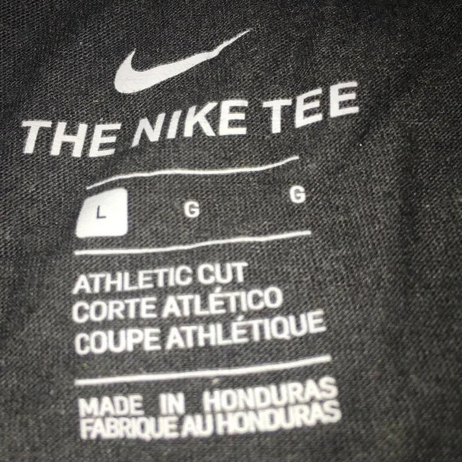 Nike Nike t-shirt with “JUST DO IT” graphic on the front, size L Size L / US 10 / IT 46 - 2 Thumbnail