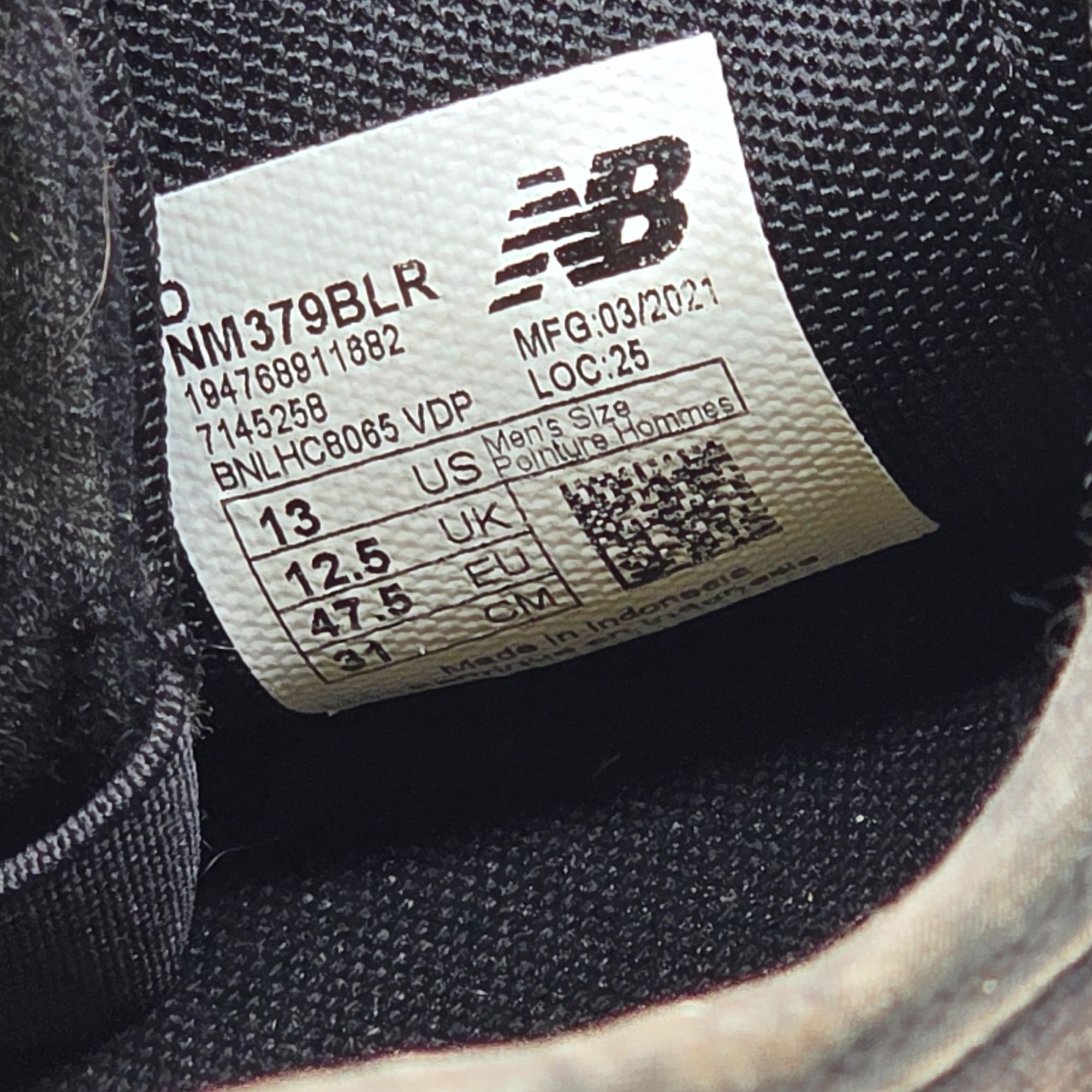 New Balance New Balance Numeric 379 Mens Size 13 Black Red Sneaker Shoes Size US 13 / EU 46 - 7 Thumbnail
