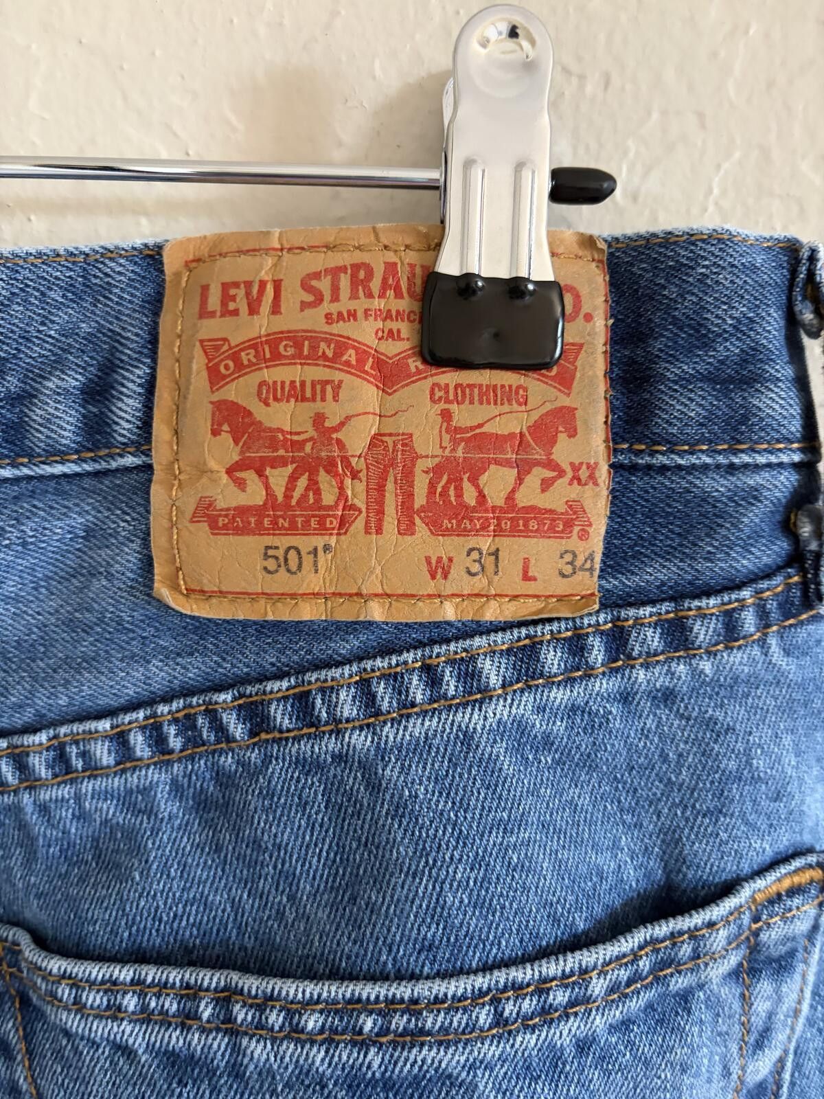 Levi's Vintage Levi’s 501 jeans Size US 31 - 8 Thumbnail
