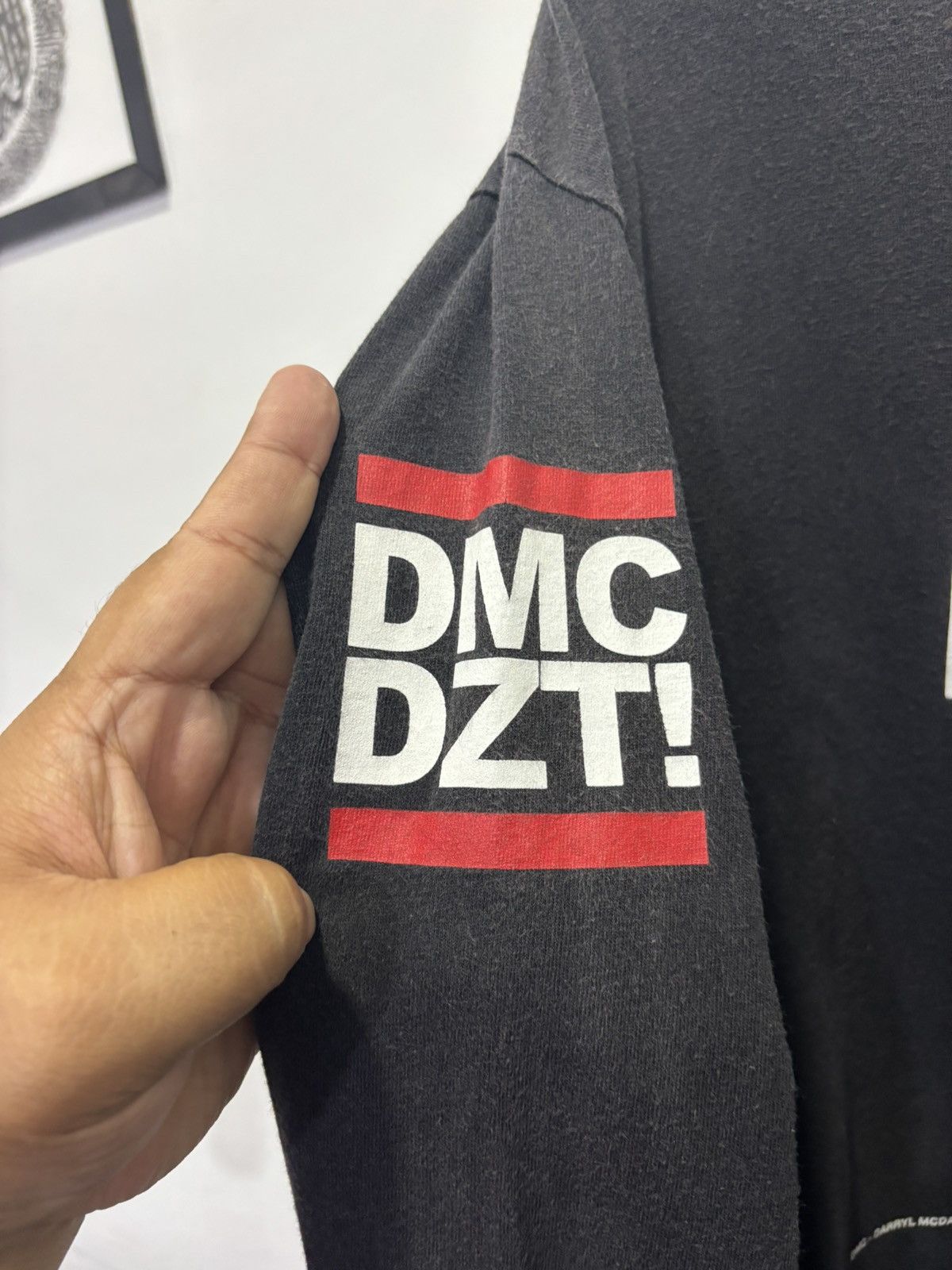 Dissizit Dissizit The King Of Rock Run DMC Tshirt Size US L / EU 52-54 / 3 - 4 Thumbnail