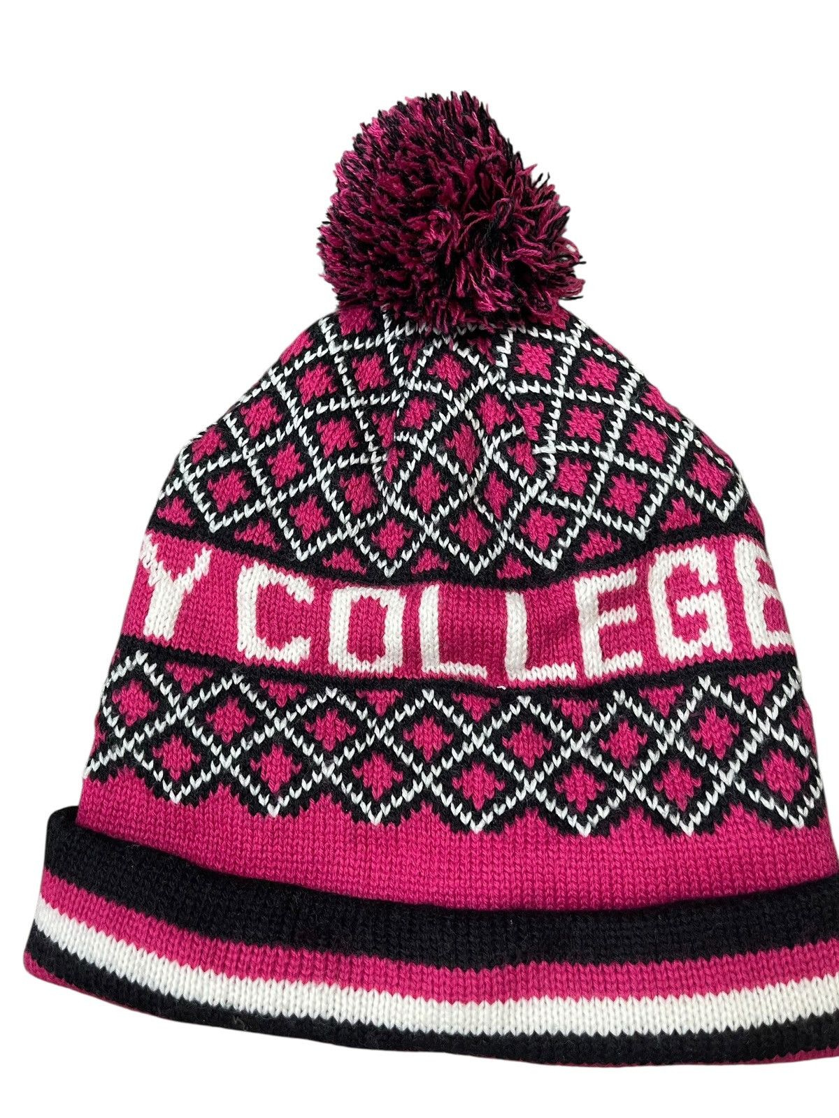 Other Vintage University College Aztec Beanie Hat Streetwear Size ONE SIZE - 3 Thumbnail