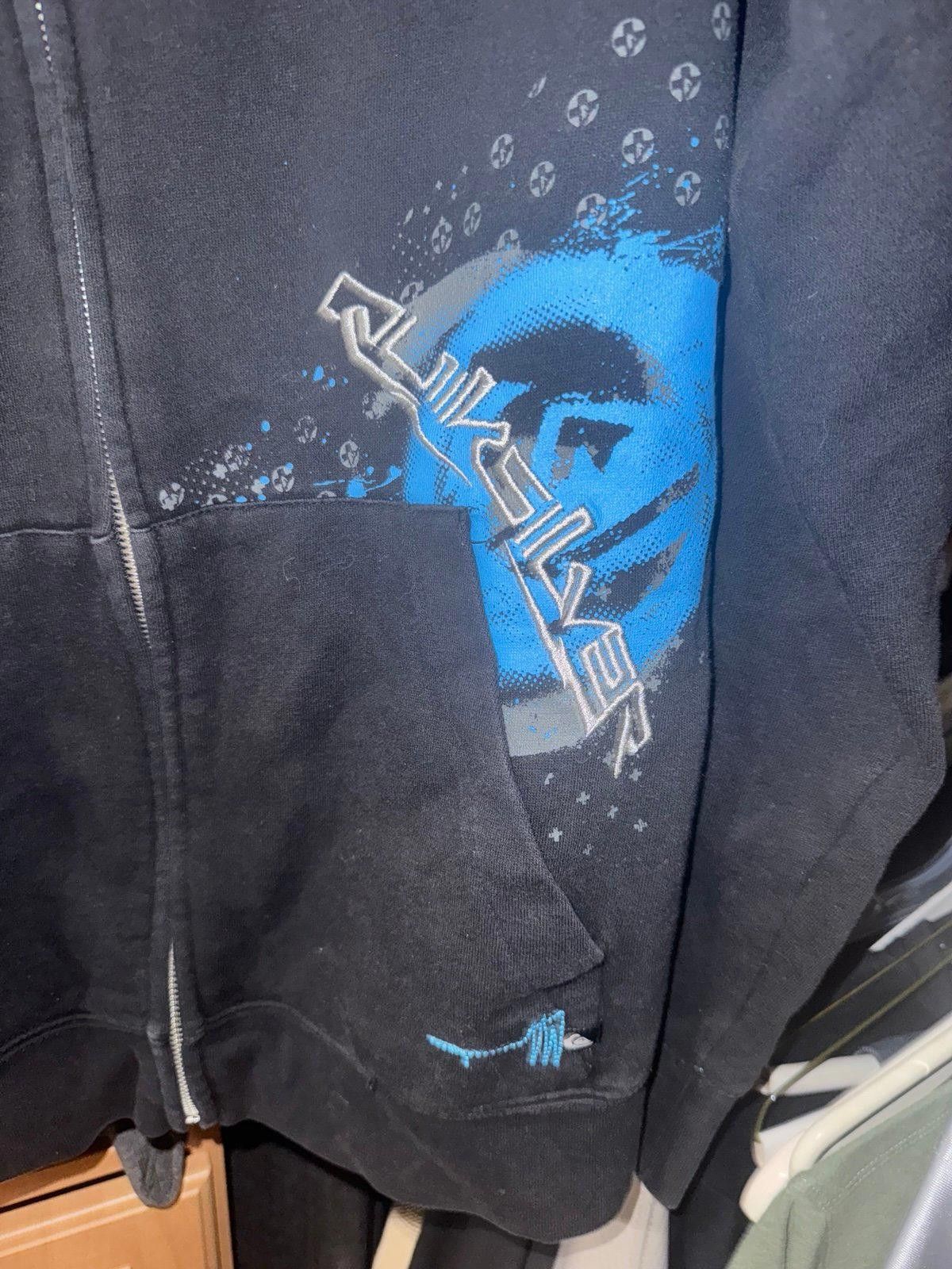 Quiksilver Vintage Quiksilver Zip-Up Surf Hoodie Rare Sz L Mens Grail Size US L / EU 52-54 / 3 - 3 Thumbnail