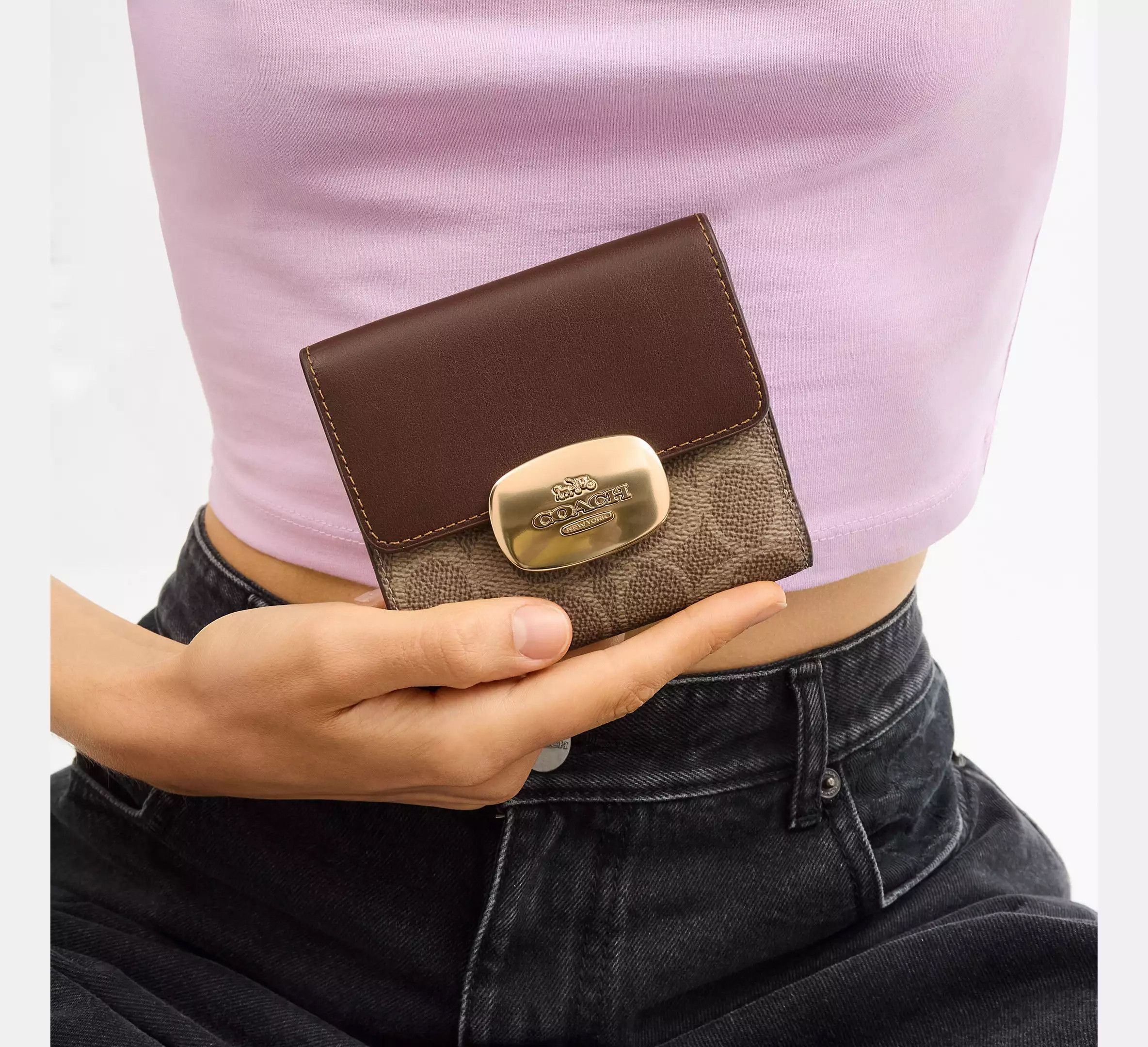 Coach Eliza Small Wallet In Signature Canvas CW801 Size ONE SIZE - 2 Thumbnail