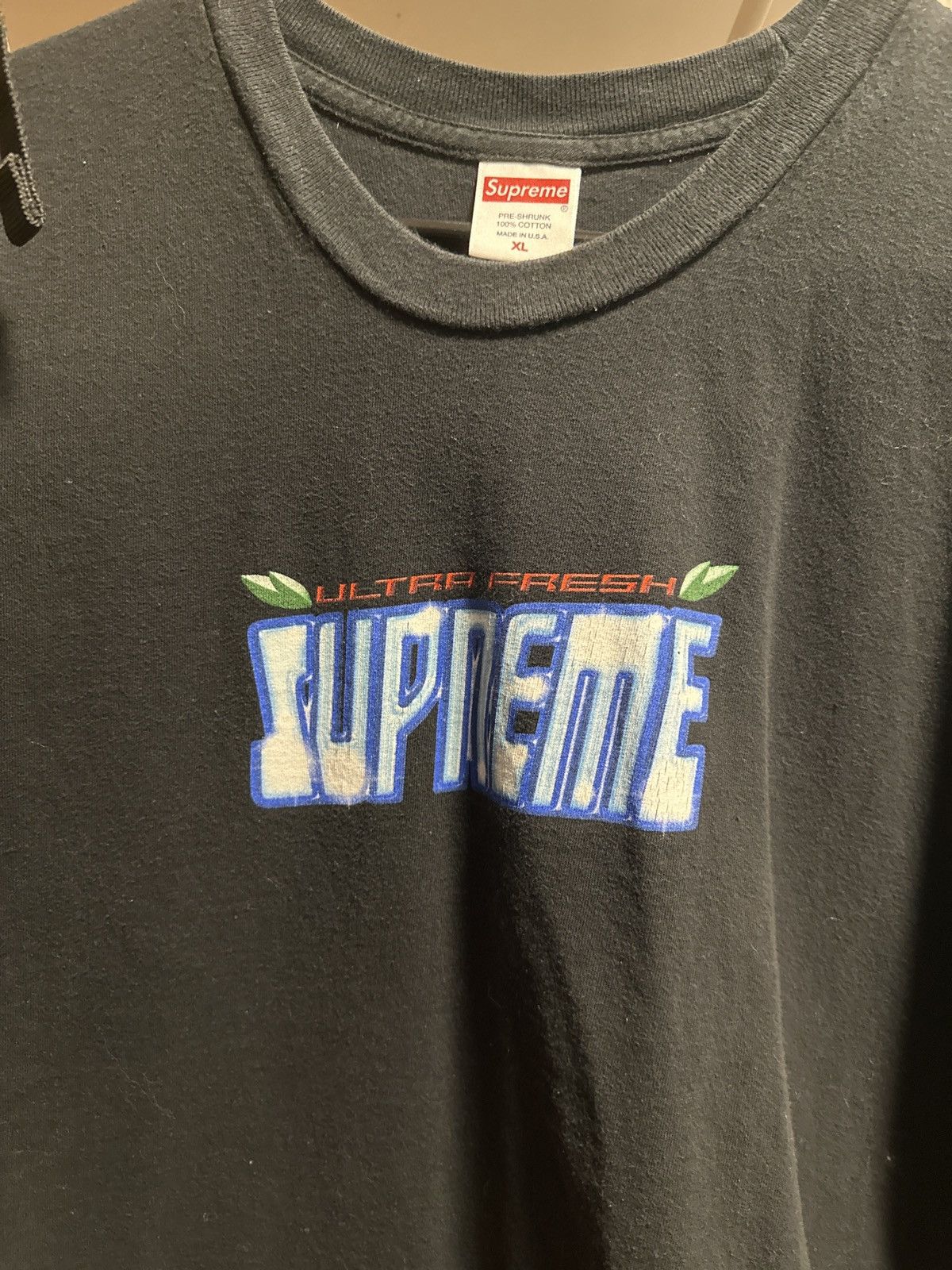 Supreme Supreme ULTRA FRESH black graphic t shirt XL Size US XL / EU 56 / 4 - 2 Thumbnail