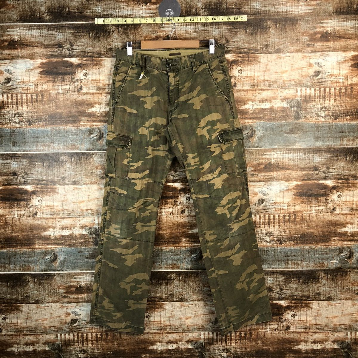 Japanese Brand DLL Ships Green Camo Cargo Multipocket Pants #C760 Size US 28 / EU 44 - 1 Thumbnail