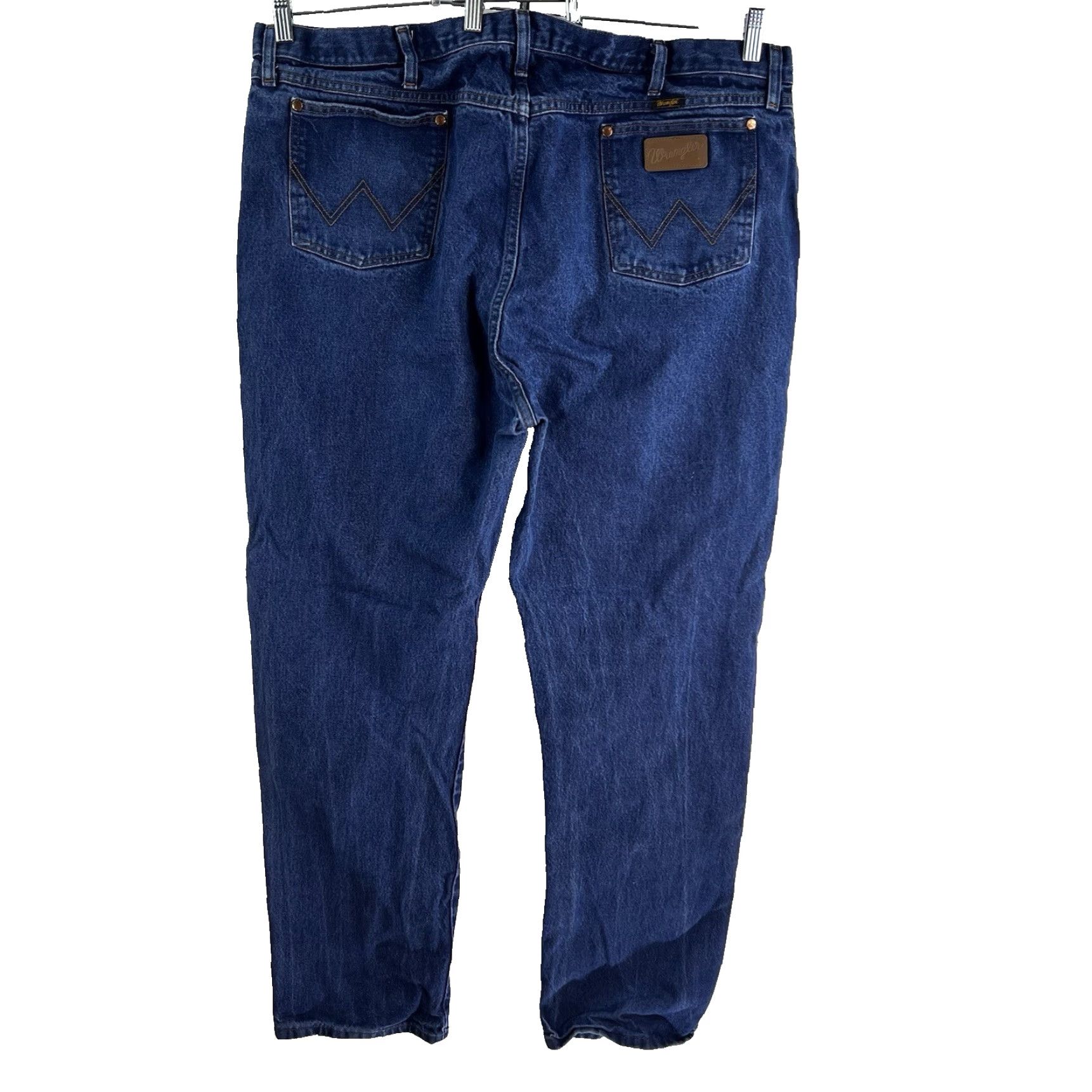 Wrangler VINTAGE Wrangler Jeans Men's Size 46 Blue Denim Straight Leg Relaxed Fit 90s Casual Size US 30 / EU 46 - 7 Thumbnail