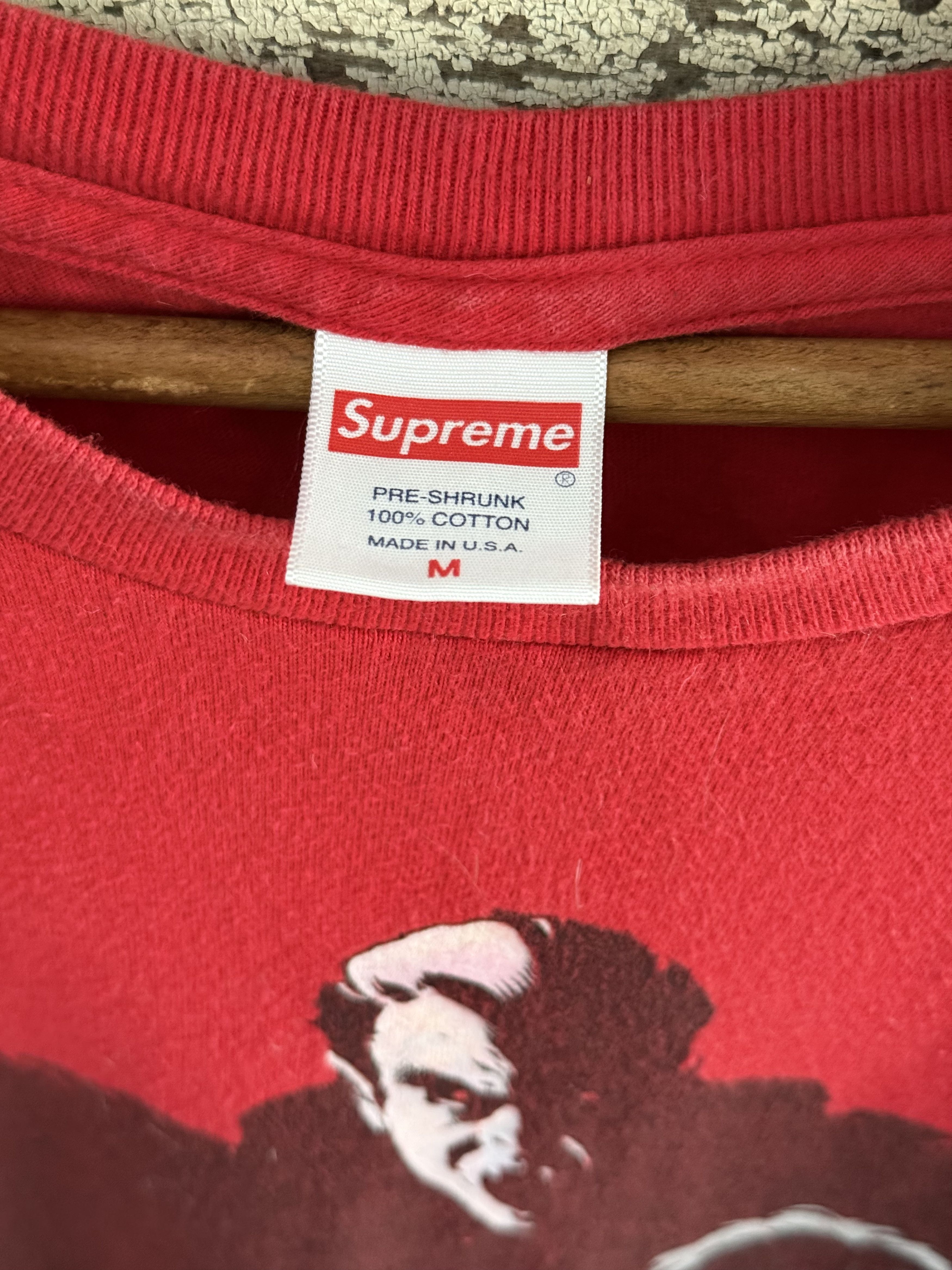 Supreme Supreme Vampirella T-Shirt ss17 | Grailed
