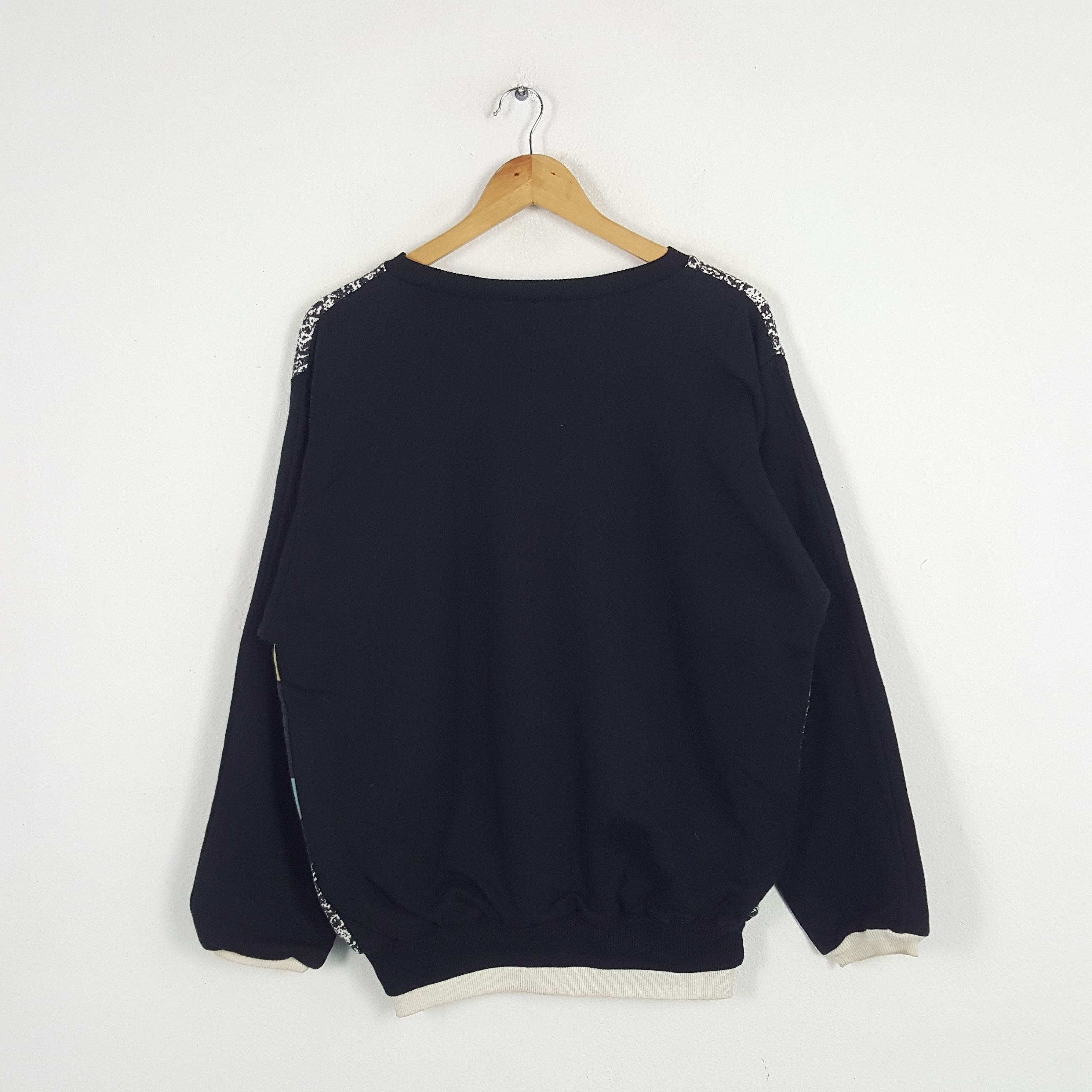 Designer × Vintage Vintage Blowout Fall Collection Japanese Style Sweatshirt Size US L / EU 52-54 / 3 - 3 Thumbnail