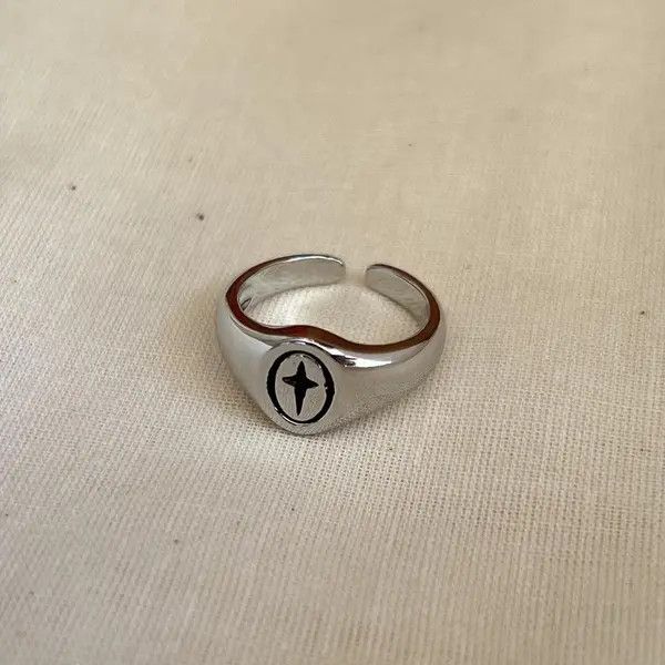 Jewelry silver cross signet stainless steel ring Size ONE SIZE - 5 Thumbnail