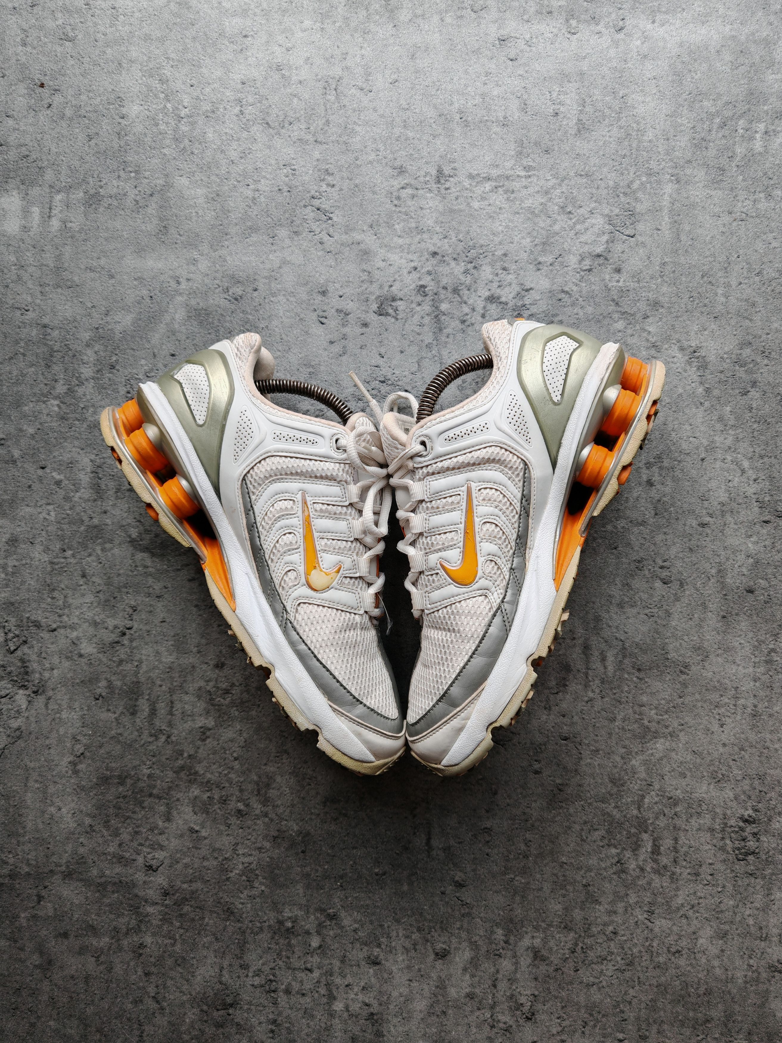 Nike VIntage Nike Shox 2006 Tradition At Contact T@C Size US 7.5 / EU 40-41 - 2 Thumbnail
