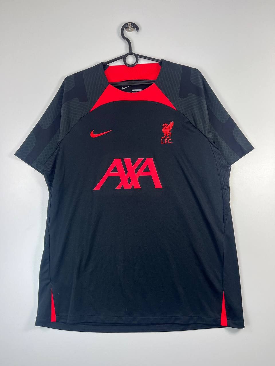 Nike Nike Liverpool FC Jersey Black Shirt 2022/23 AXA Size XL Size US XL / EU 56 / 4 - 1 Thumbnail