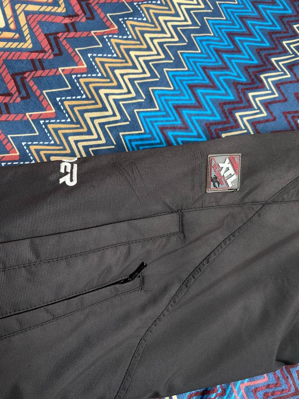 Spyder Y2K Spyder black winter gorpcore ski/snow pants mens Size US 36 / EU 52 - 14 Thumbnail