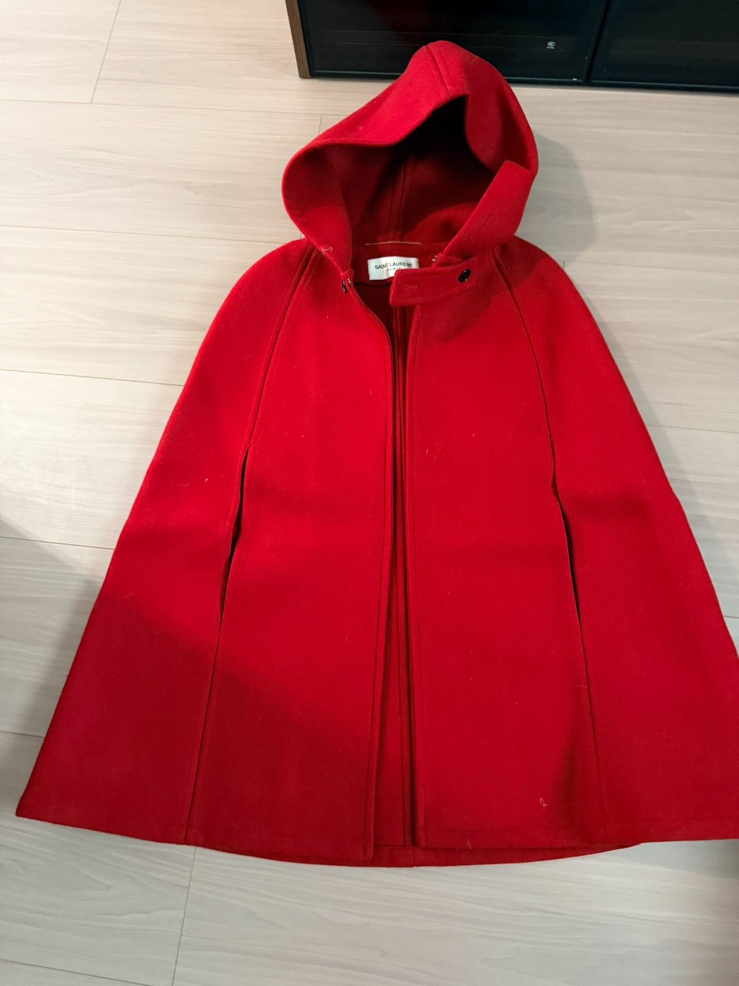 Saint Laurent Paris YSL Saint Laurent Red Hooded Cape Size XXS / US 00 / IT 34 - 1 Thumbnail