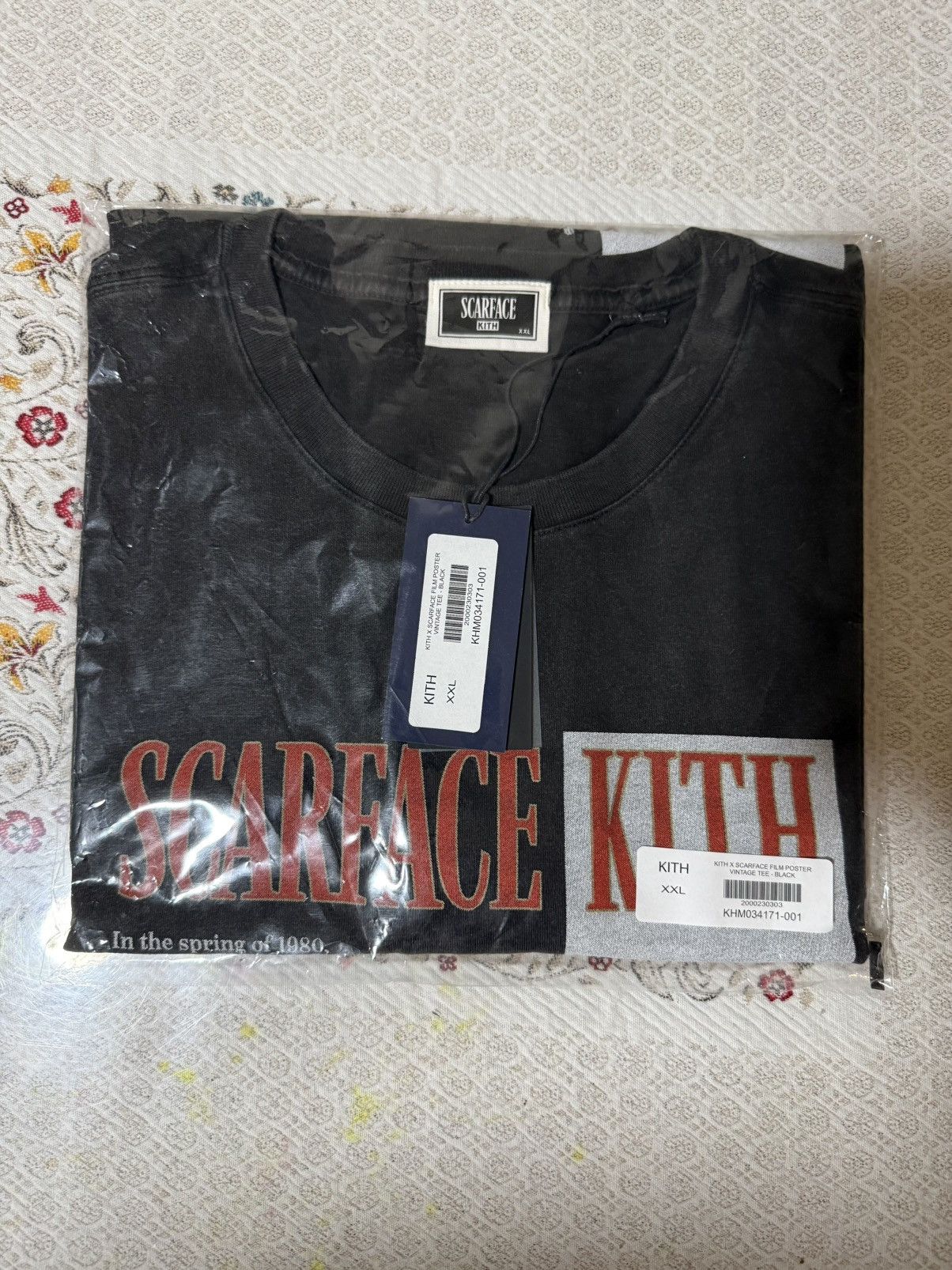 Kith Scarface Film Poster Tシャツ XL KITH x Scarface Film Poster T-shirt | Black | FARFETCH