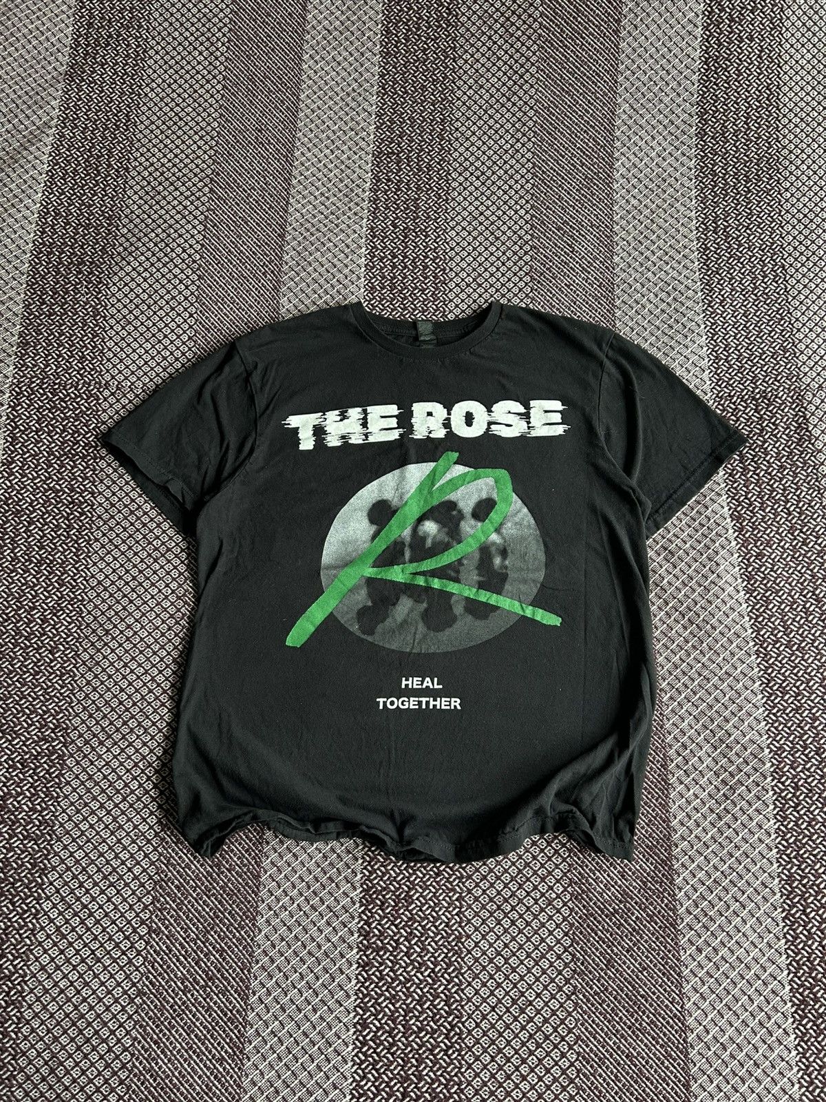 Band Tees The Rose Streetwear Short Sleeve T-shirt Y2K Style Size M Size US M / EU 48-50 / 2 - 1 Thumbnail