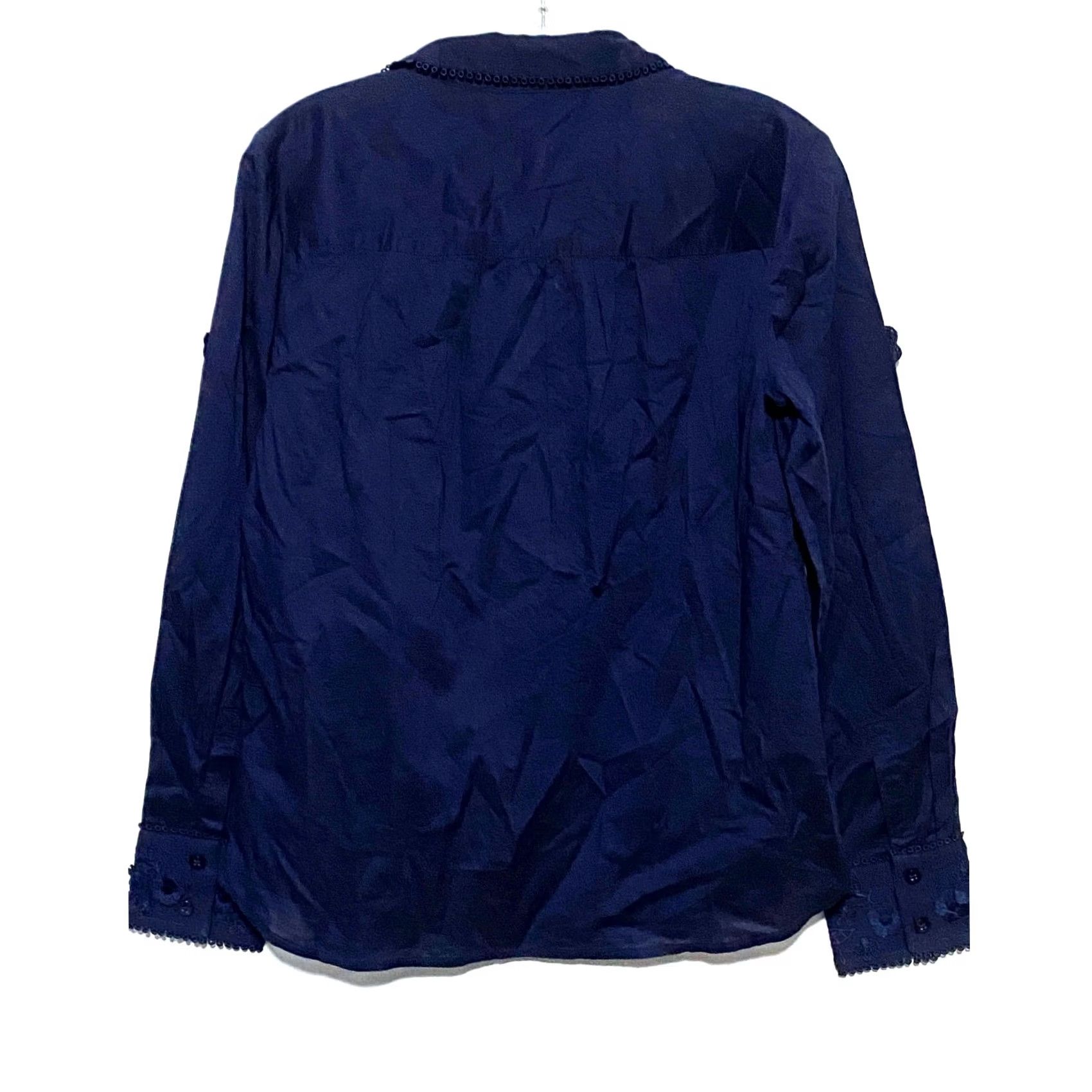 Vintage Chico's Button-Up Navy Floral Embroidered Blouse Women S Long Sleeve 100% Cotton NWT Size S US 4 Vintage? No Size S / US 4 / IT 40 - 2 Thumbnail