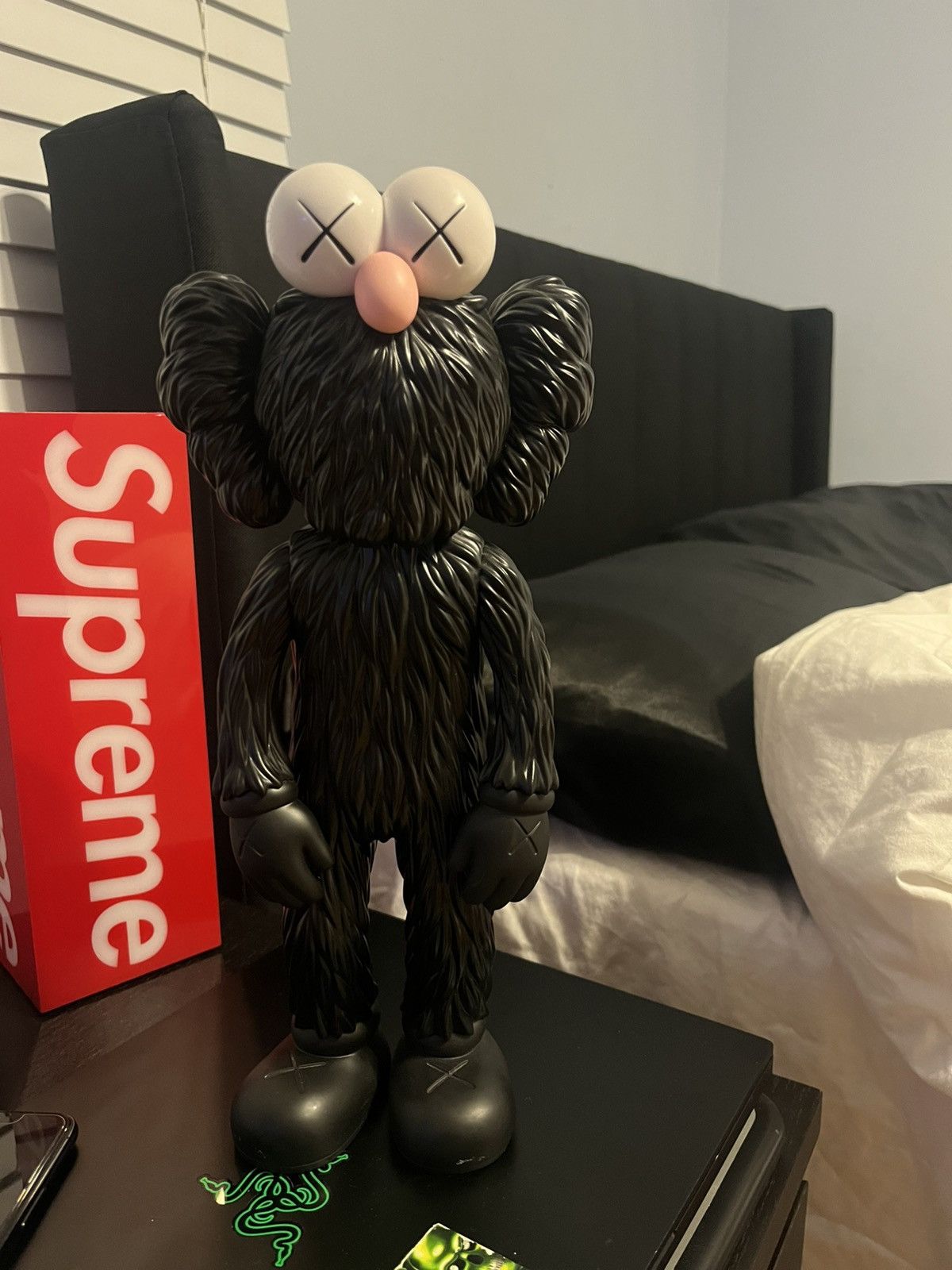 Kaws KAWS BFF Open Edition Vinyl Figure Black Size ONE SIZE - 2 Thumbnail
