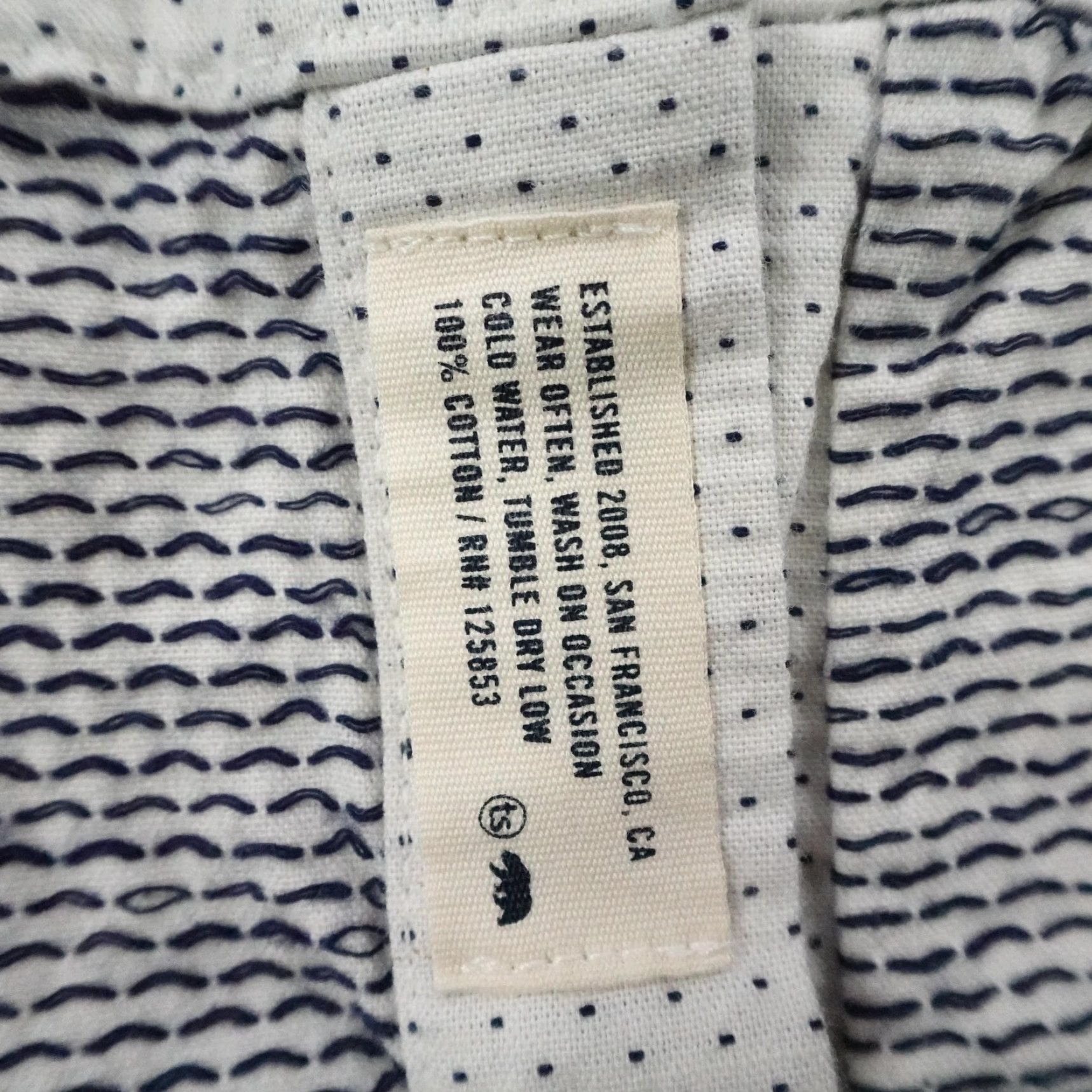Taylor Stitch Taylor Stitch Shirt Mens Size 46 White Polka Dot But Up Textured Long Sleeve Size US XXL / EU 58 / 5 - 4 Thumbnail