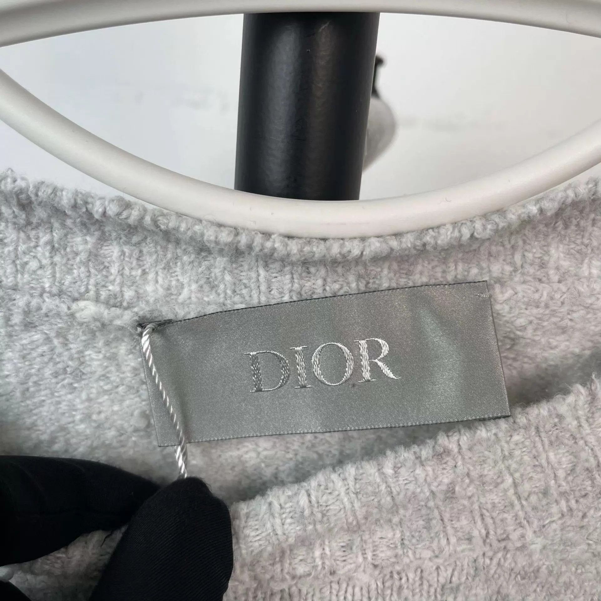 Dior Dior Lily of the Valley gray L knit sweater Size L / US 10 / IT 46 - 3 Thumbnail