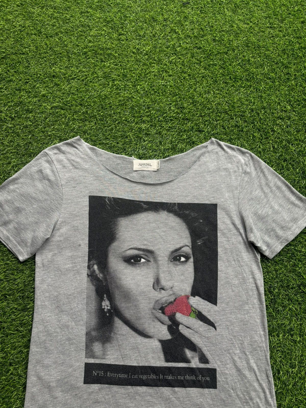 Hysteric Glamour Y2k Eleven Paris Phototee Women's Tshirt Size XL / US 12-14 / IT 48-50 - 2 Thumbnail