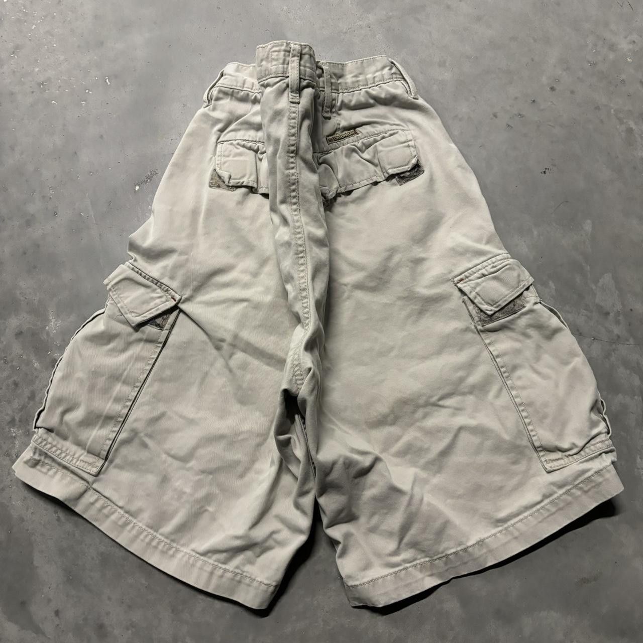 Japanese Brand × Vintage Crazy Vintage Y2K/2000s Cream Skater Style Cargo Shorts! Size US 32 / EU 48 - 5 Thumbnail