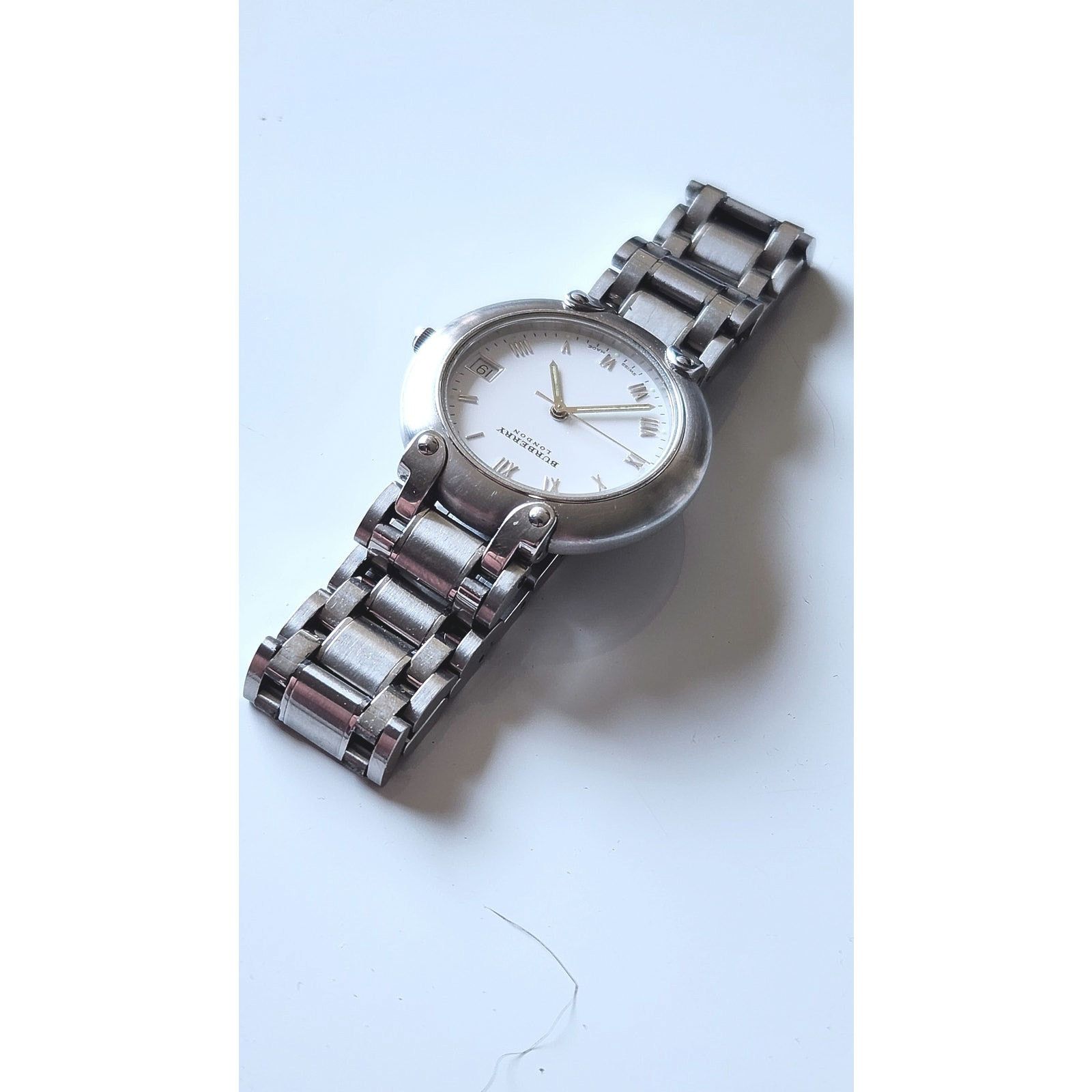 Vintage Burberry 11000G 35mm Watch for Men or Women