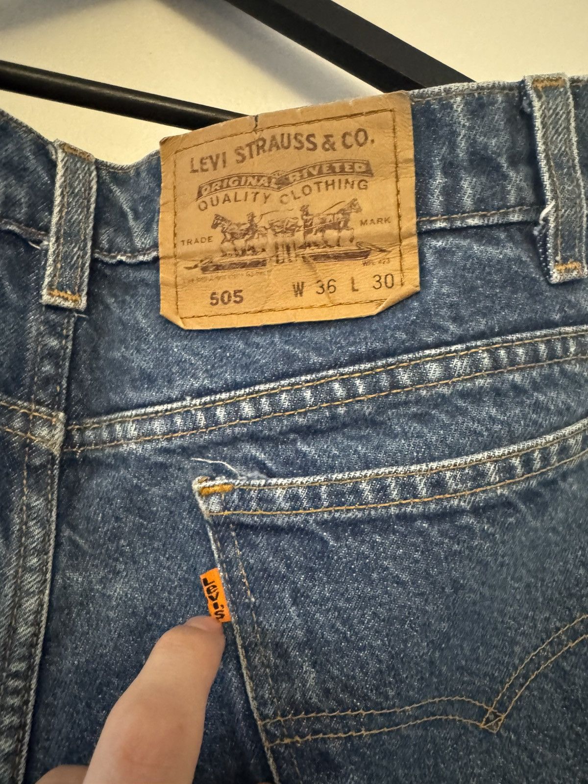 Levi's Levi’s 505 Orange Tab Blue Size US 34 / EU 50 - 3 Thumbnail