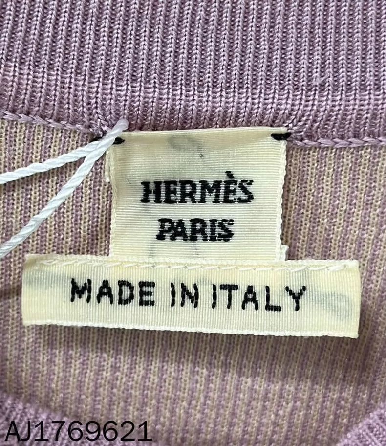 Hermes Knitted Short Sleeve Top with Purple Trim-2506 Size XS / US 0-2 / IT 36-38 - 4 Thumbnail